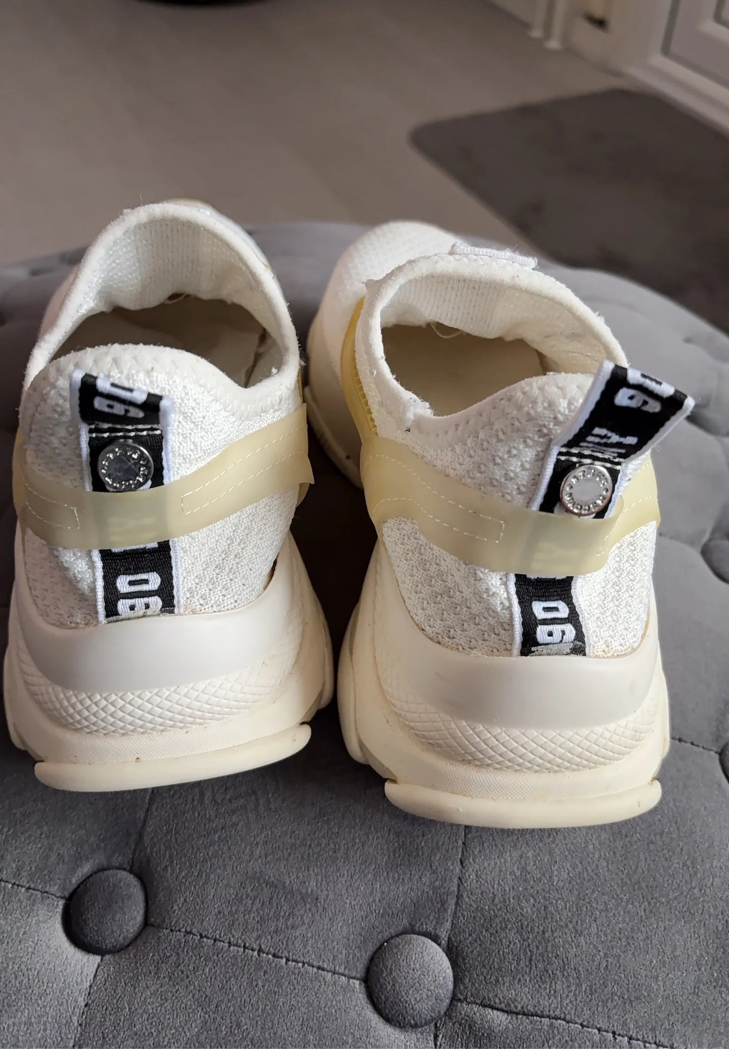 Steve Madden Sneakers