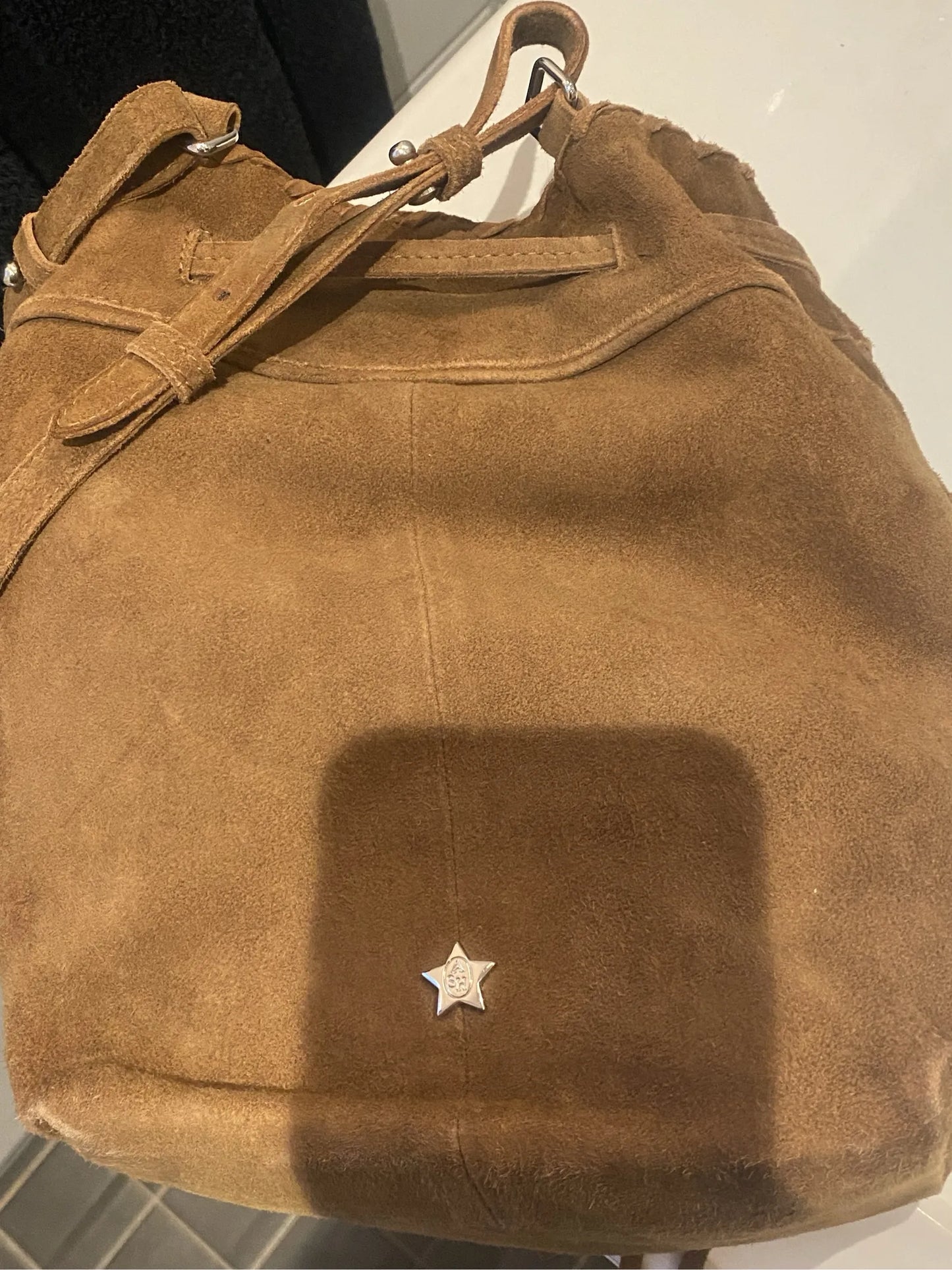 Ash Shoulder bag
