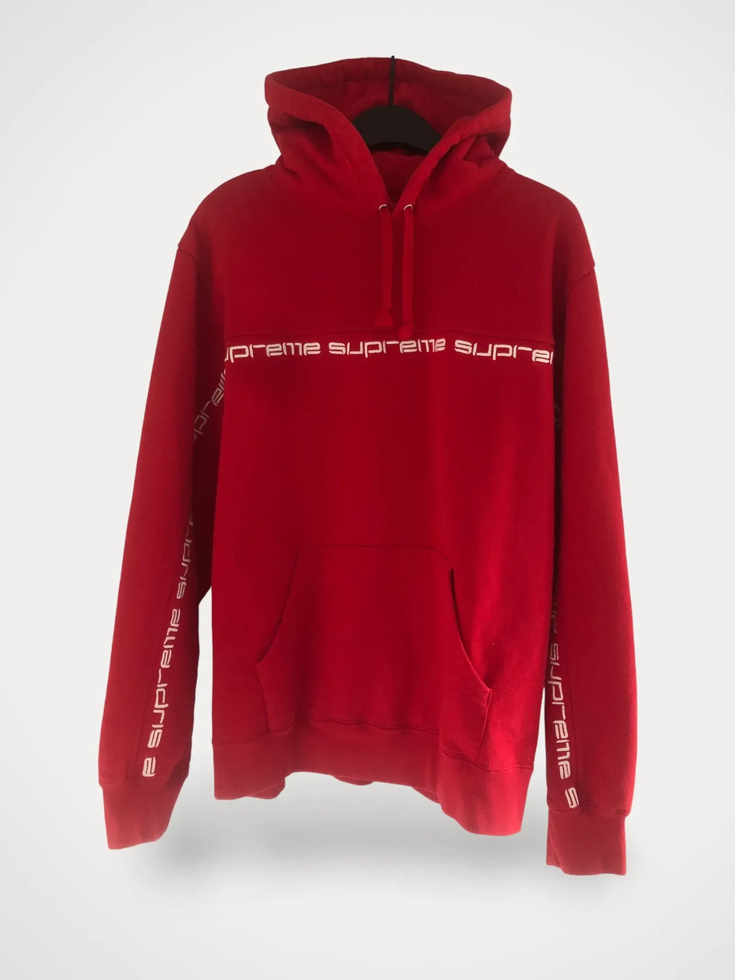 Supreme-hoodie