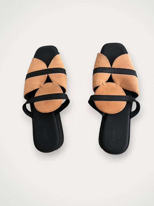 Gram-sandaler