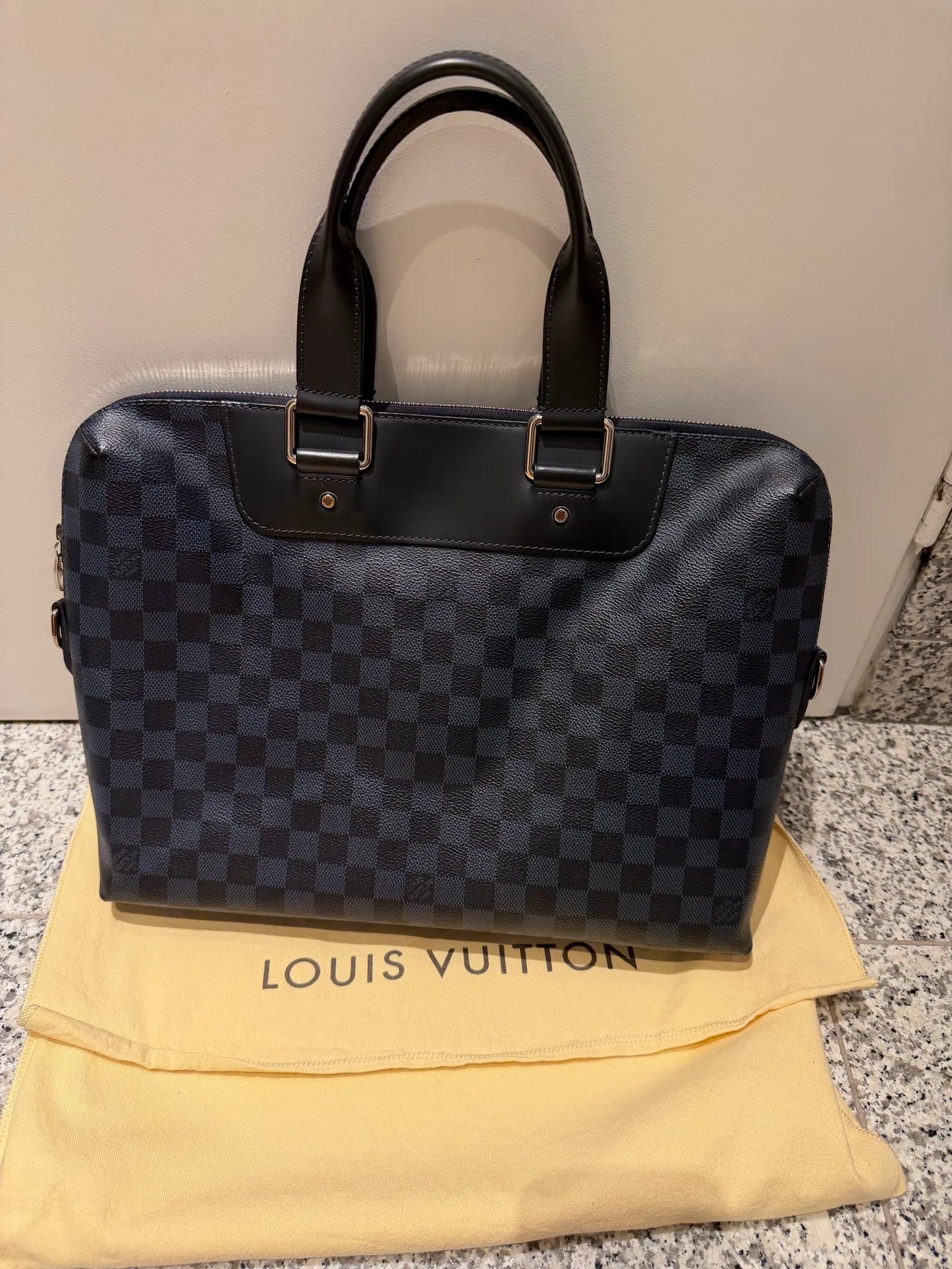 Louis Vuitton Porte Documents Jour Computer case