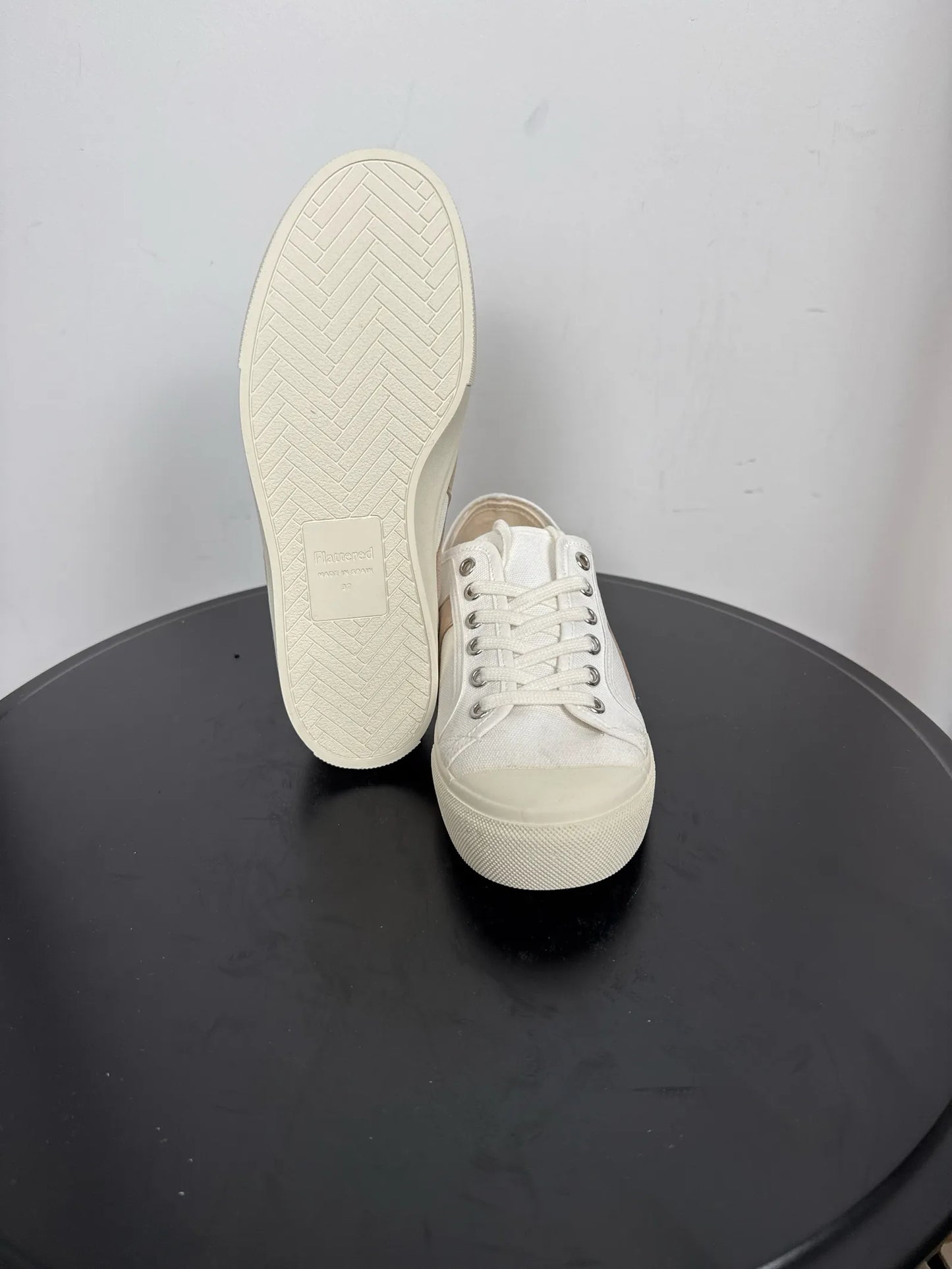 Flattered Hornstull Organic Cotton Sand Sneakers