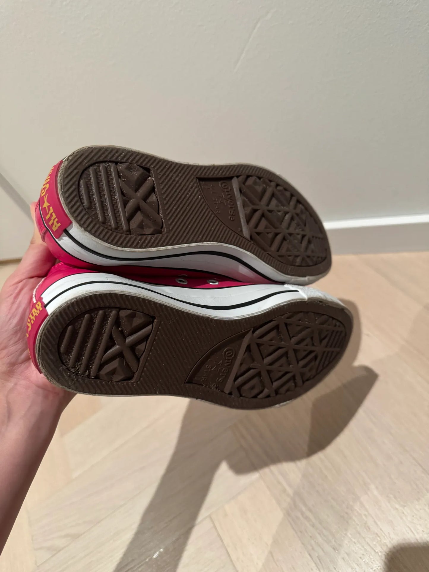 Converse All Star Low Glossy Sneakers