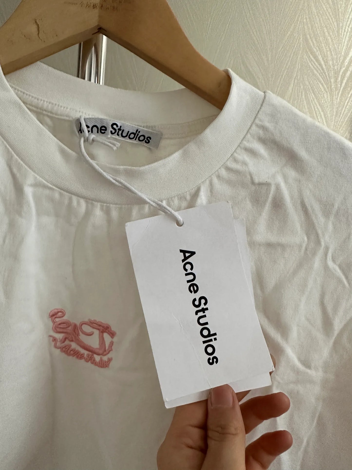 Acne Studios-t-shirt NWT