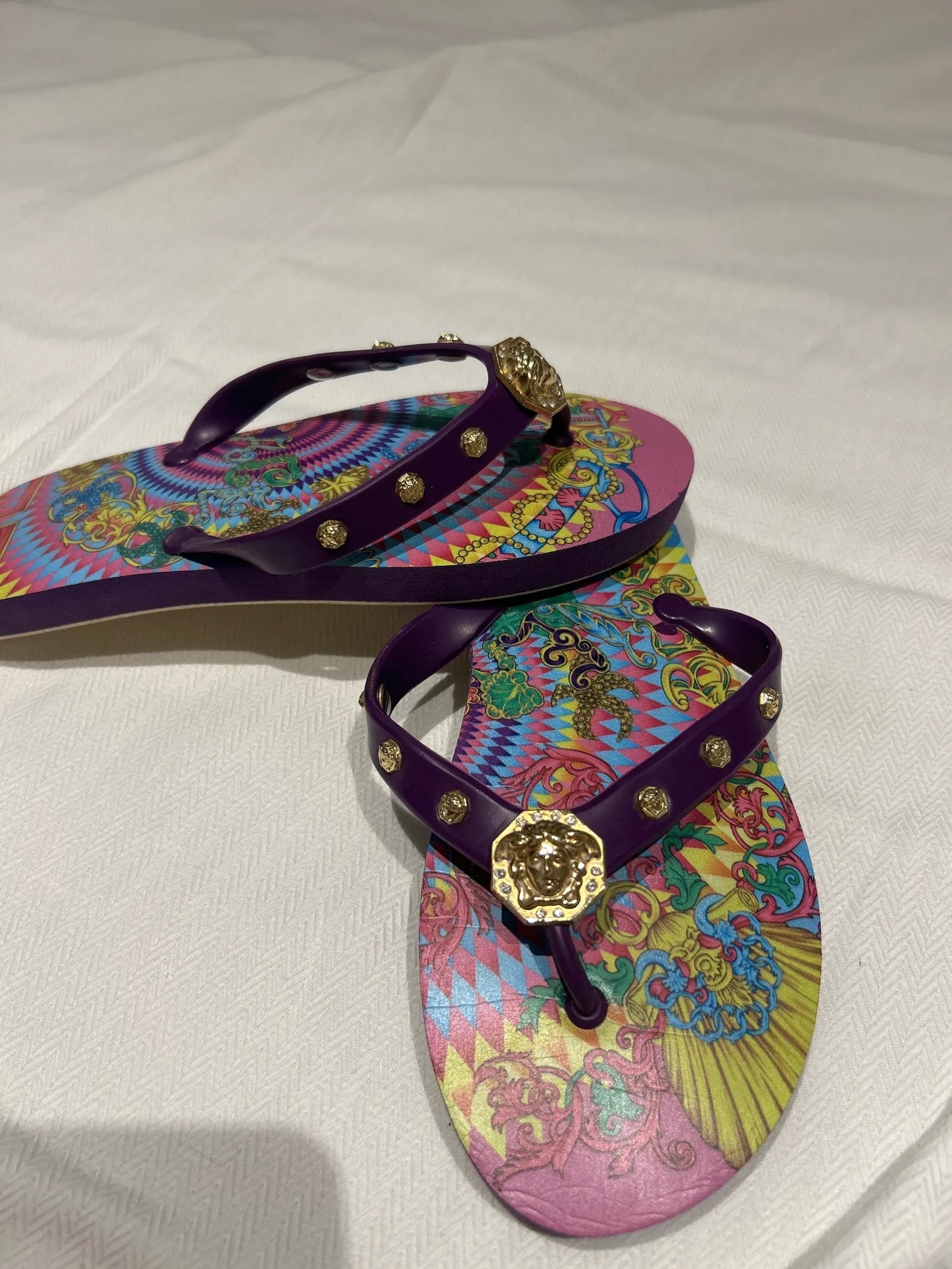 Versace-flip-flops NWOT