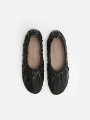 Flattered Paige Black Leather-skinnballerinaskor