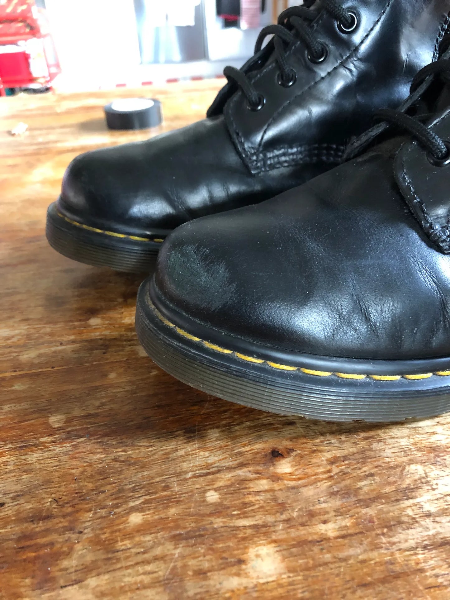 Dr. Martens-skinnkängor