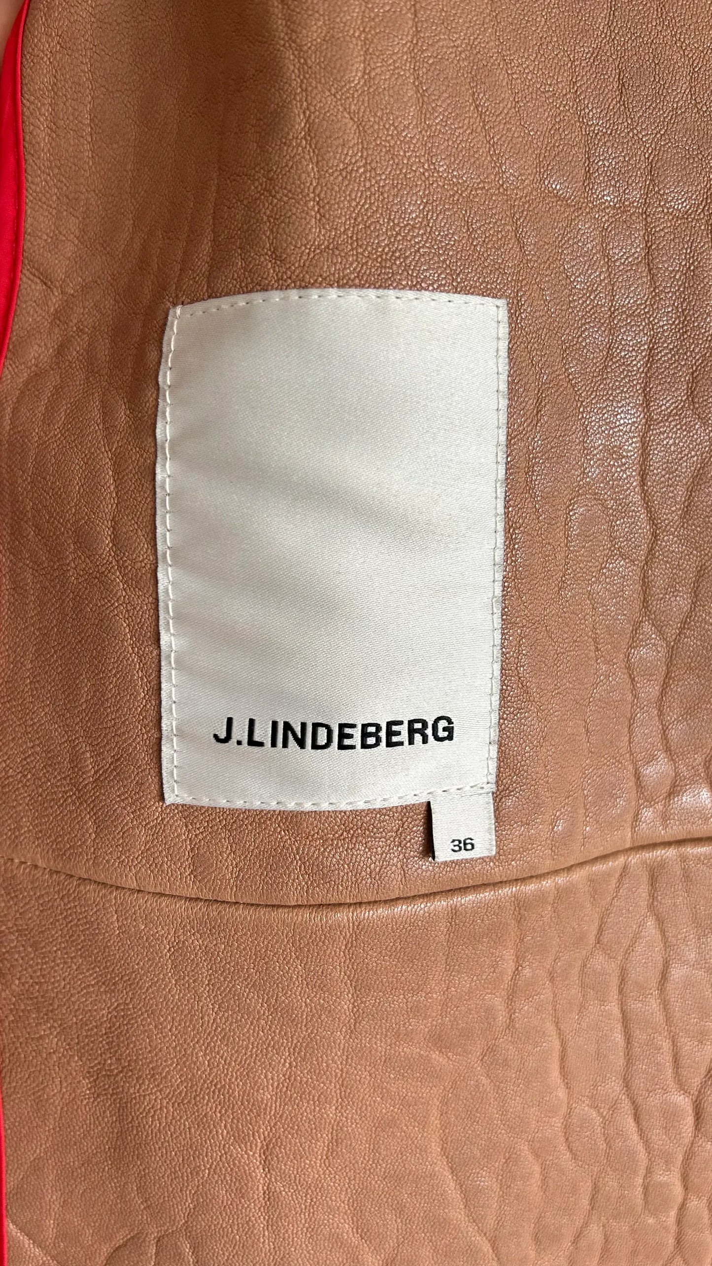 J.Lindeberg-skinnjacka