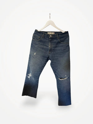 Levi's Cut Jeans
