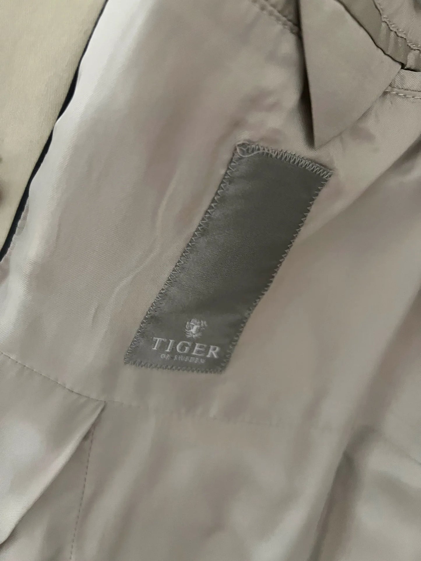 Tiger of Sweden Trenchcoat