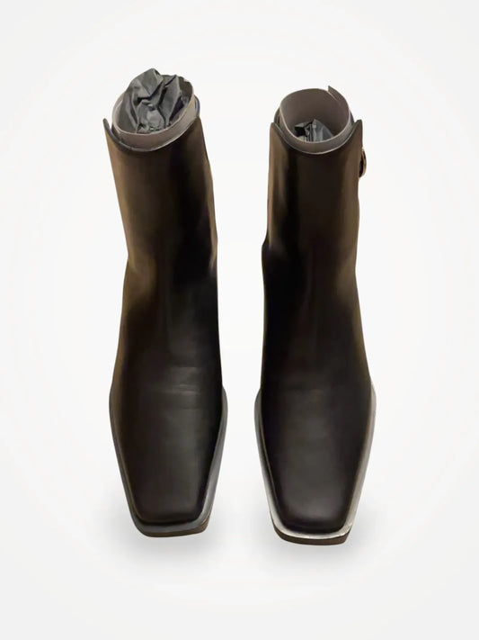 Toteme The Leather Ankle Boots