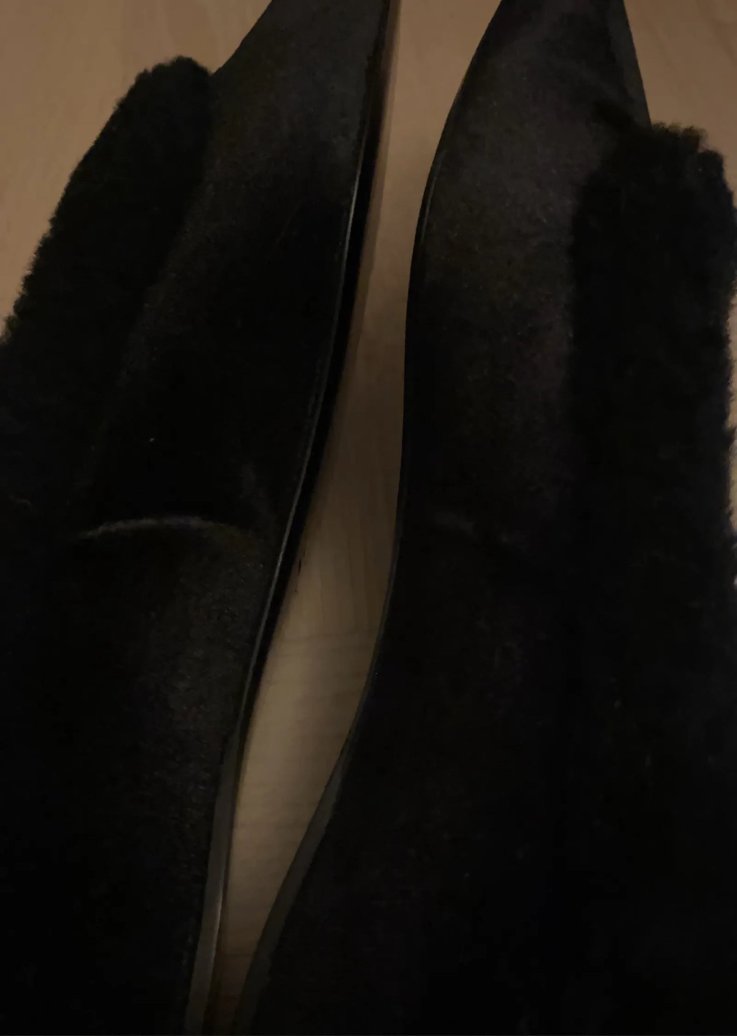 Toteme Shearling-trimmed Velvet Ballet Flats Ballet flats