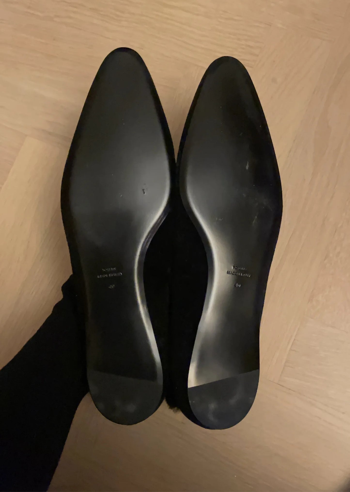 Toteme Shearling-trimmed Velvet Ballet Flats Ballet flats