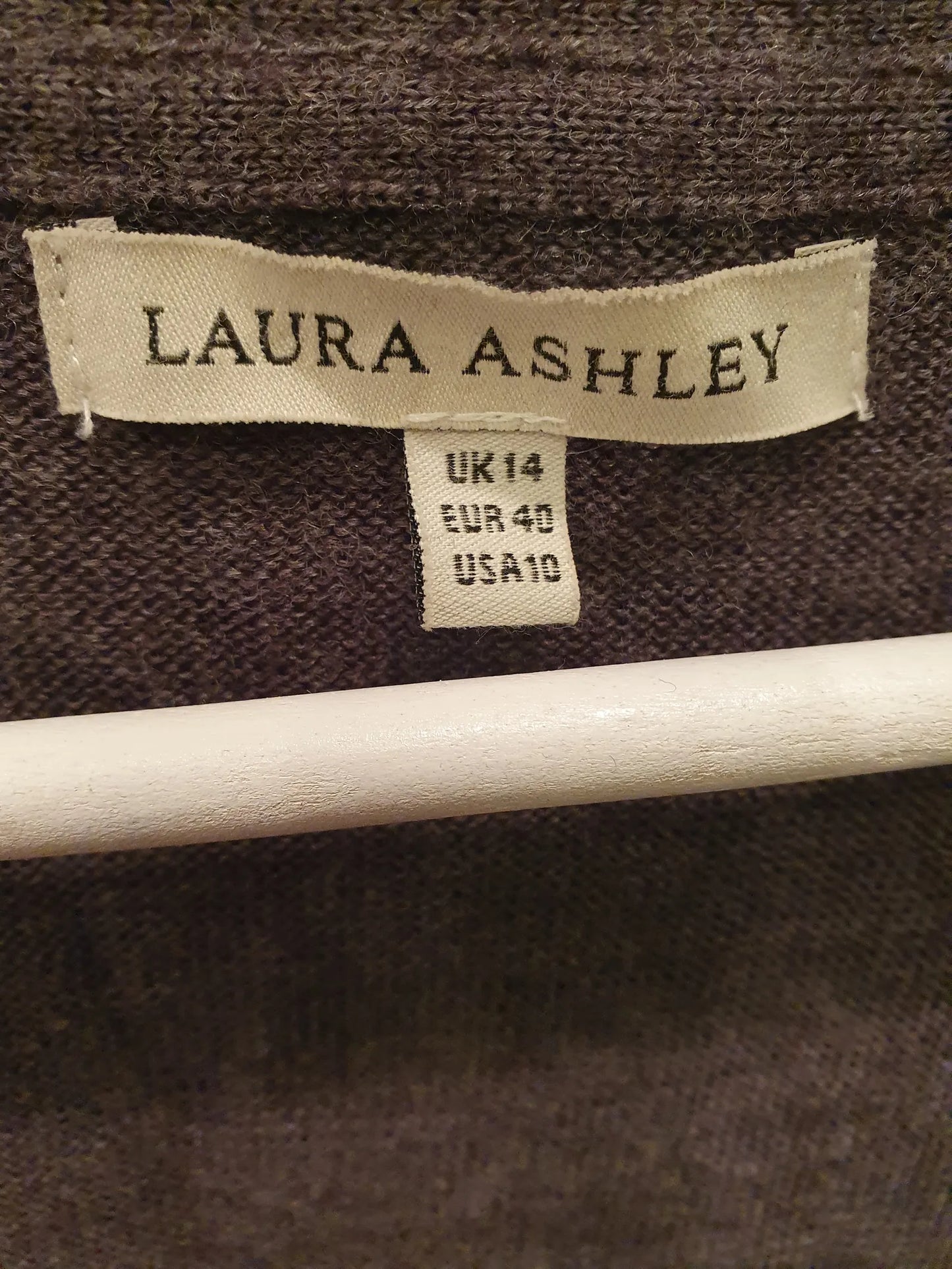 Laura Ashley-ullkofta