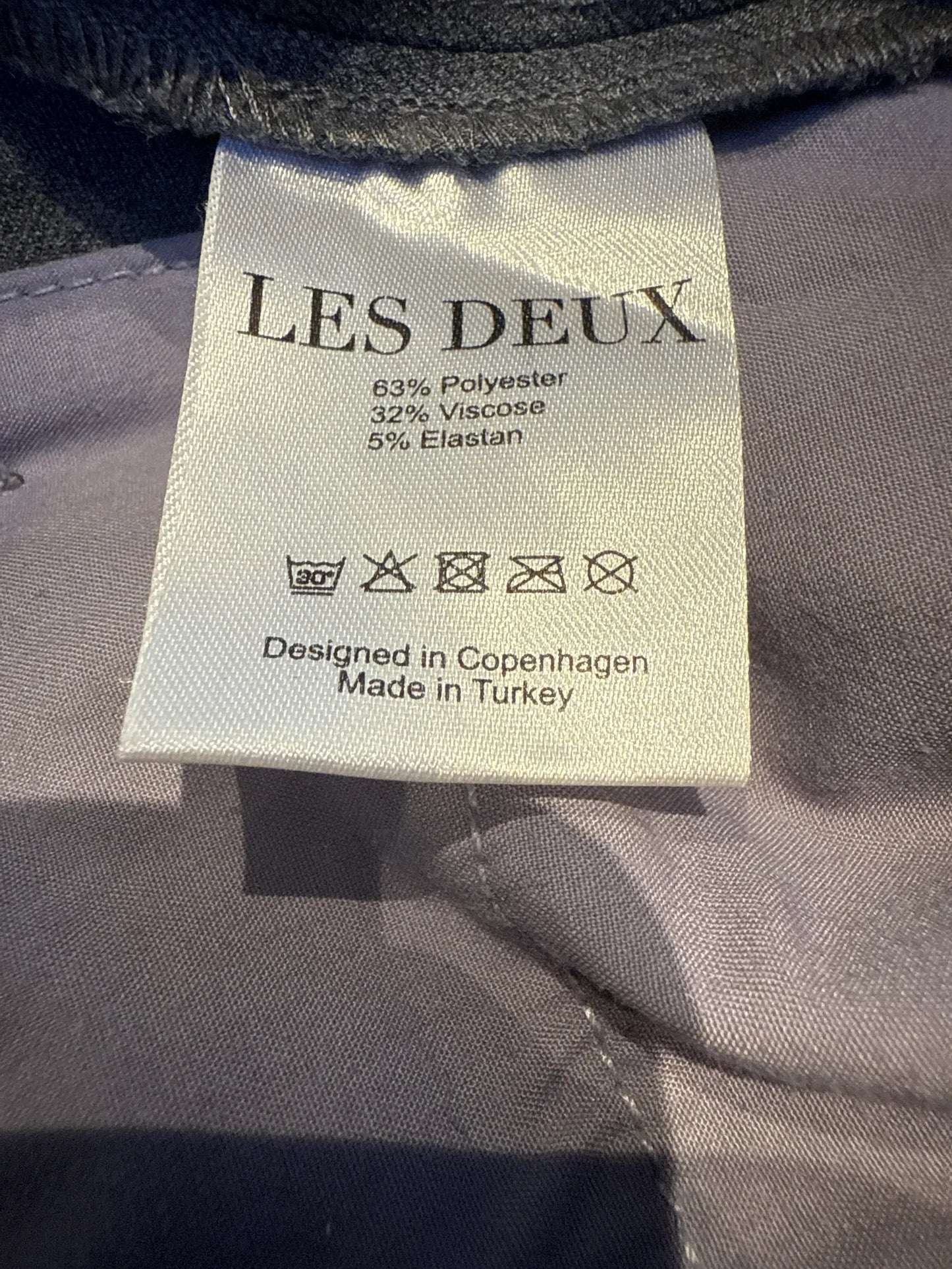 Les Deux Trousers