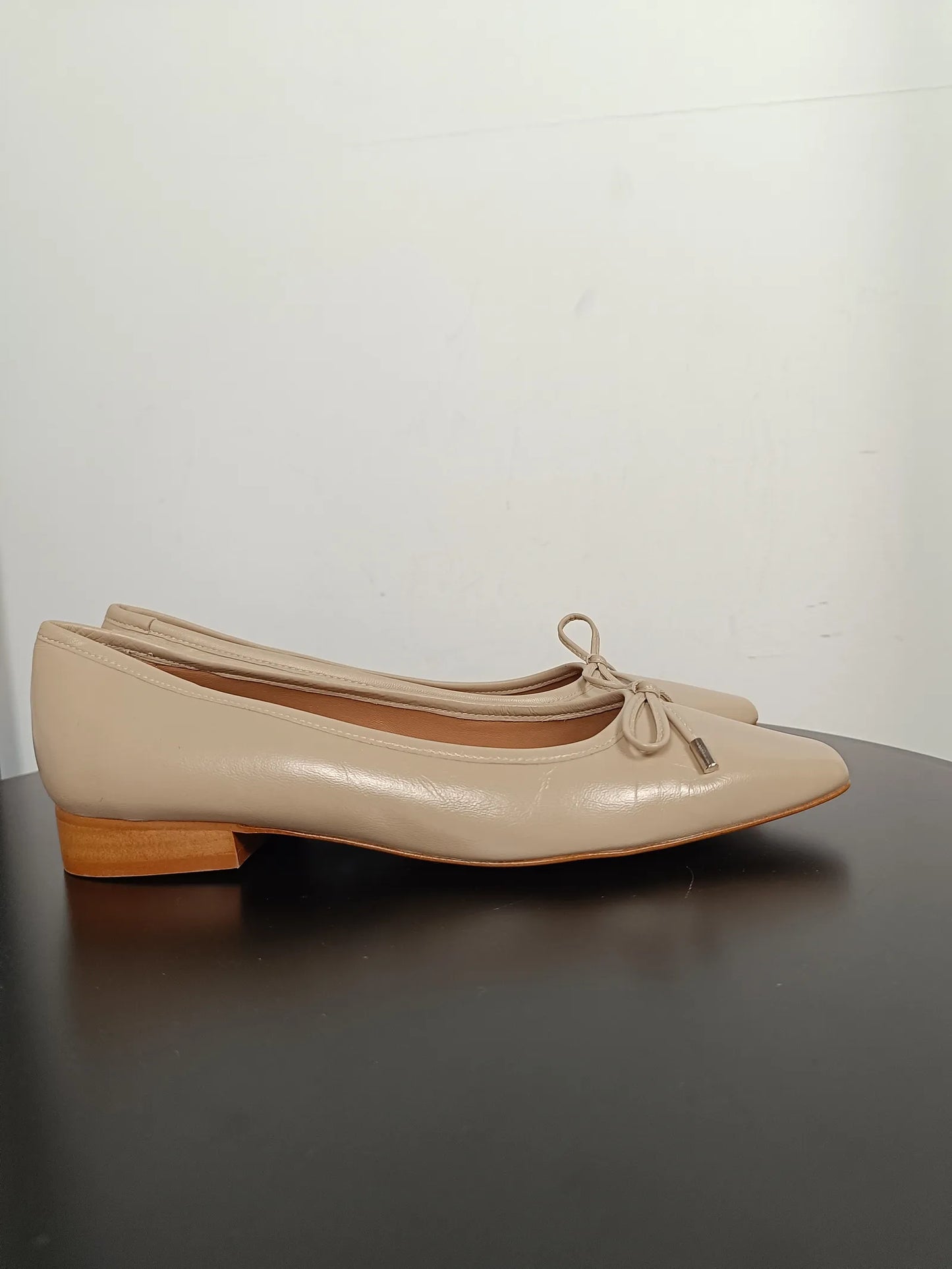 Flattered Monica Leather Beige-skinnballerinaskor