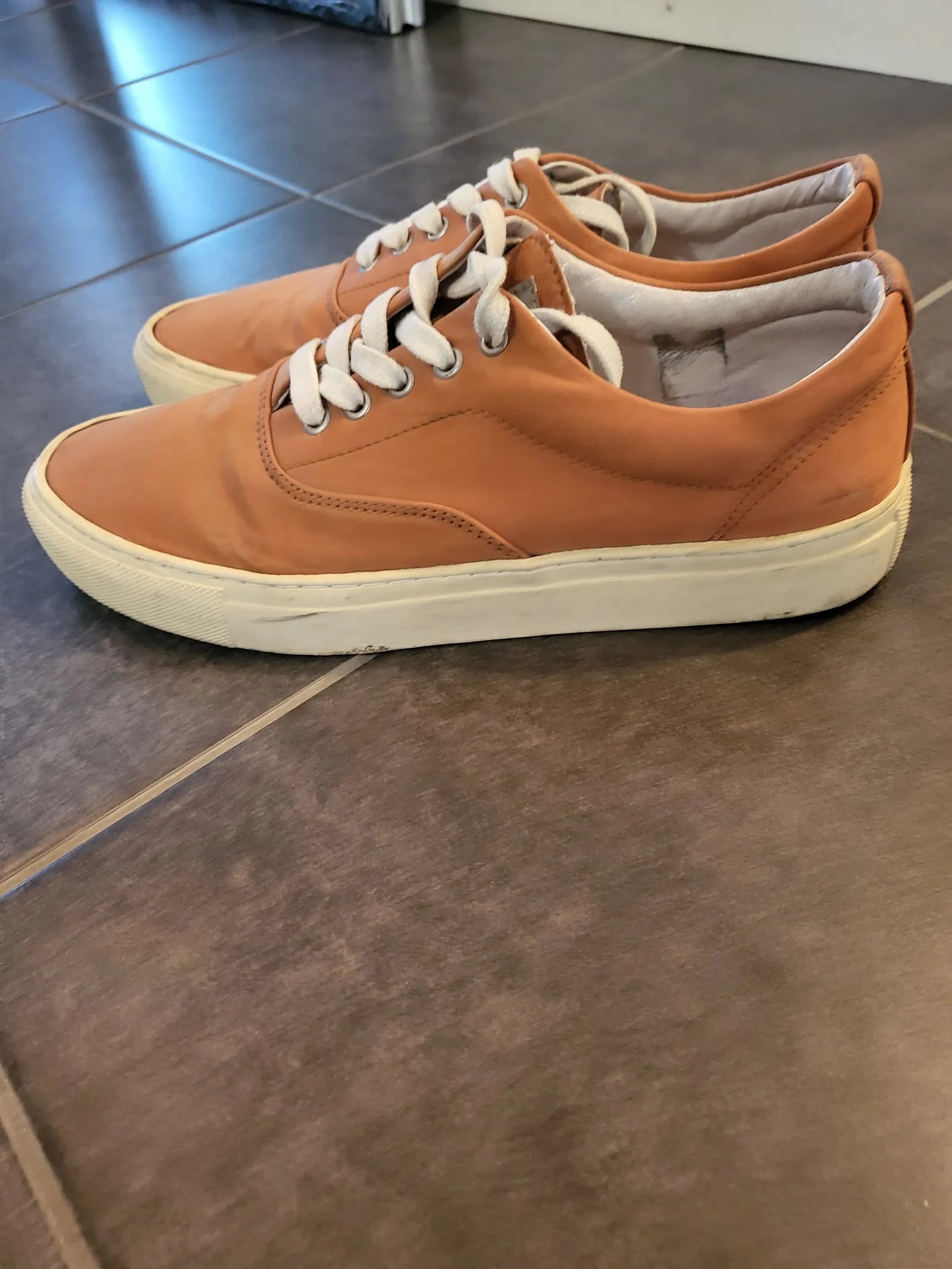 Our Legacy Orange Moleskin-skinnsneakers