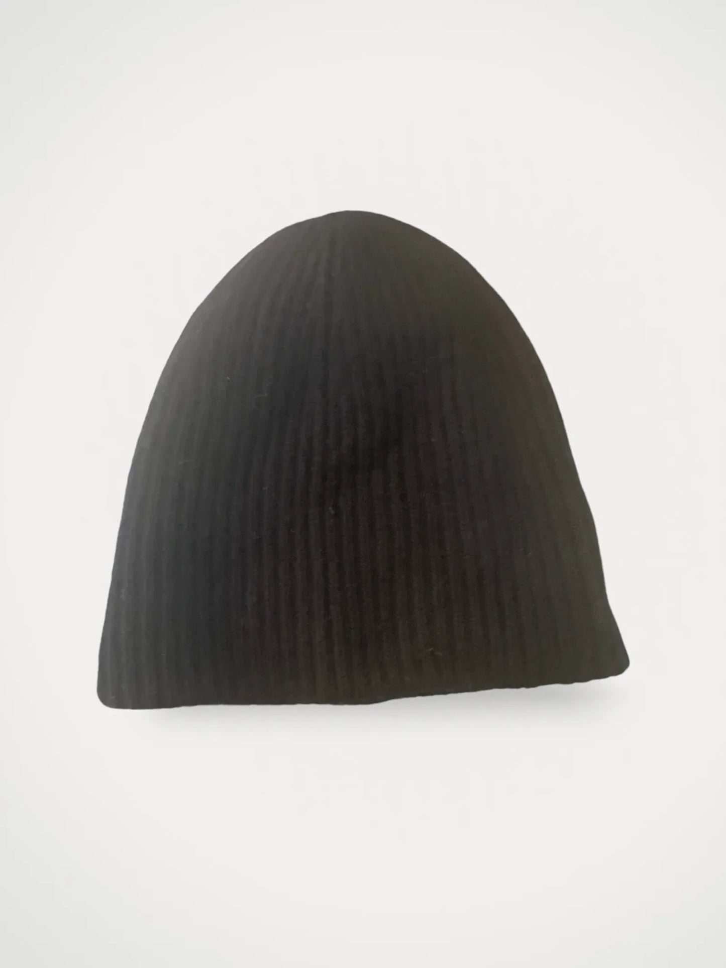 Toteme Ribbed Cashmere Beanie-kashmirmössa NWOT