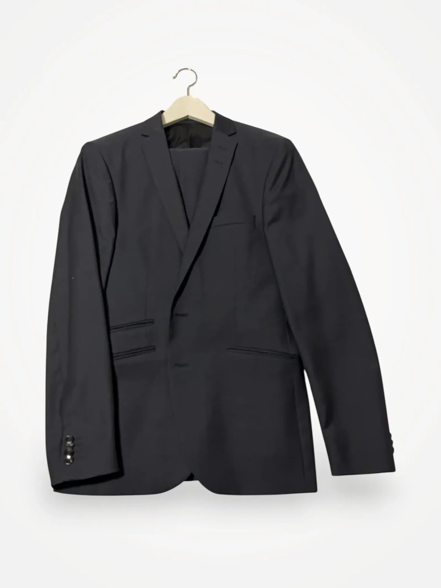 Tiger of Sweden Suit