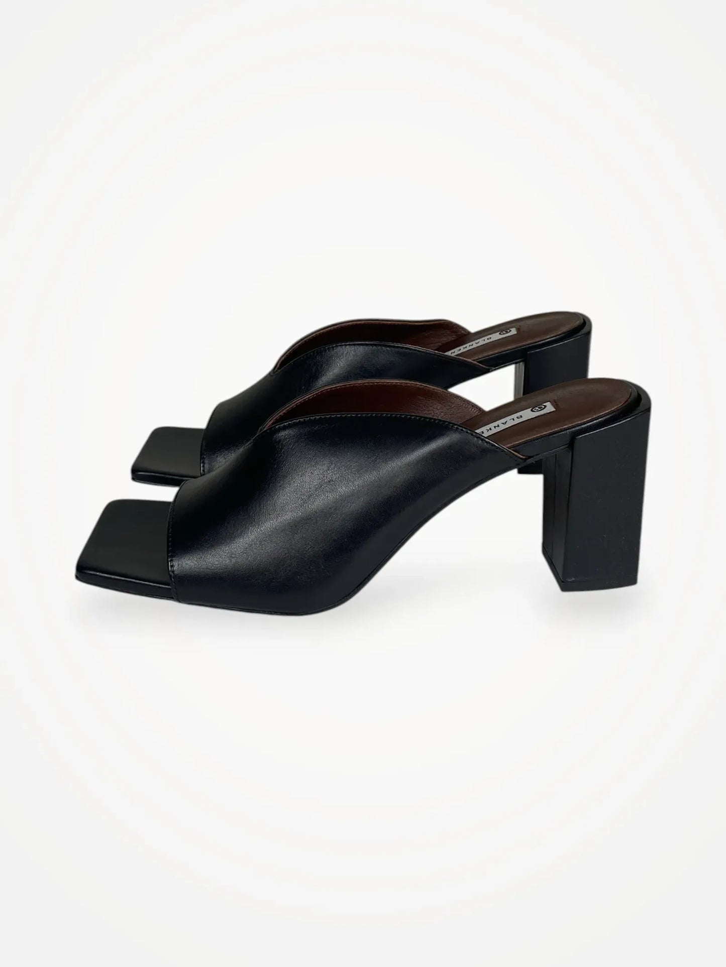 Blankens The Nooshi Black Heels