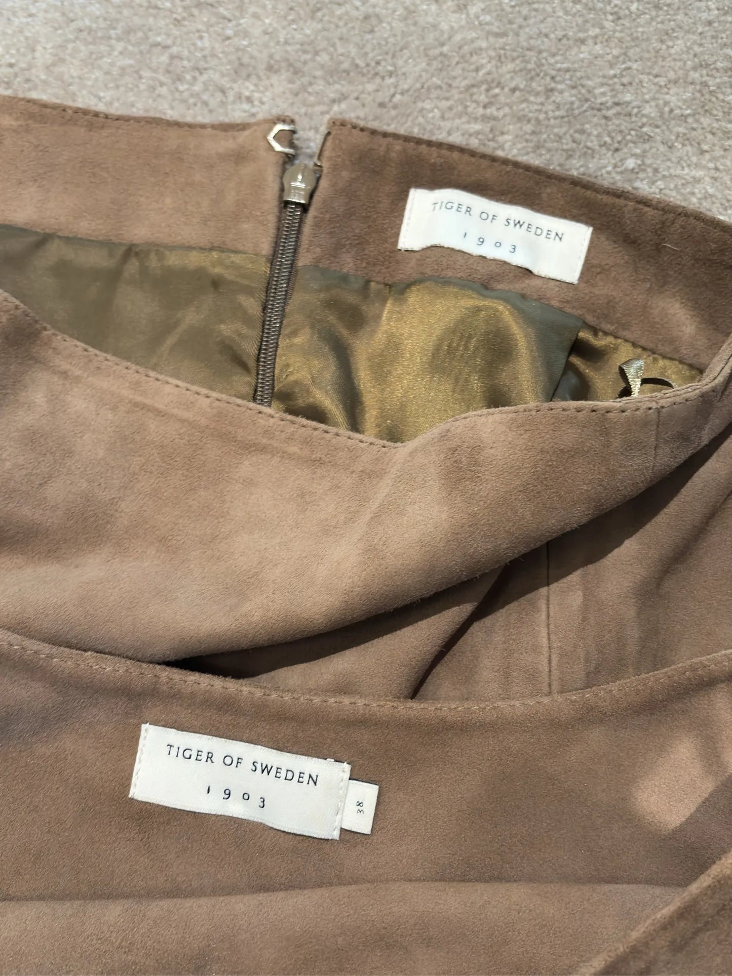 Tiger of Sweden Tehy, Ahla Set