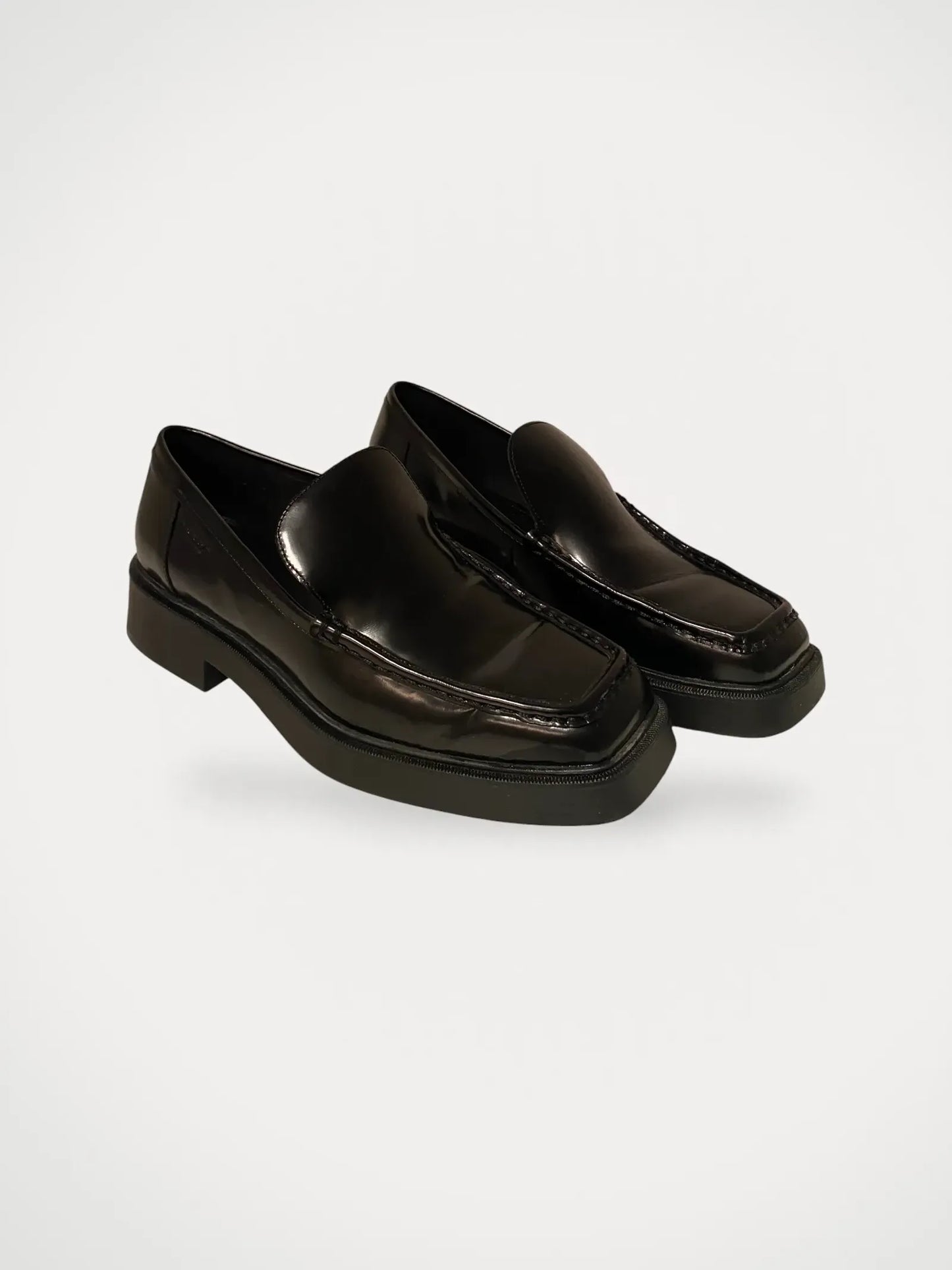 Vagabond-skinnloafers NWOT