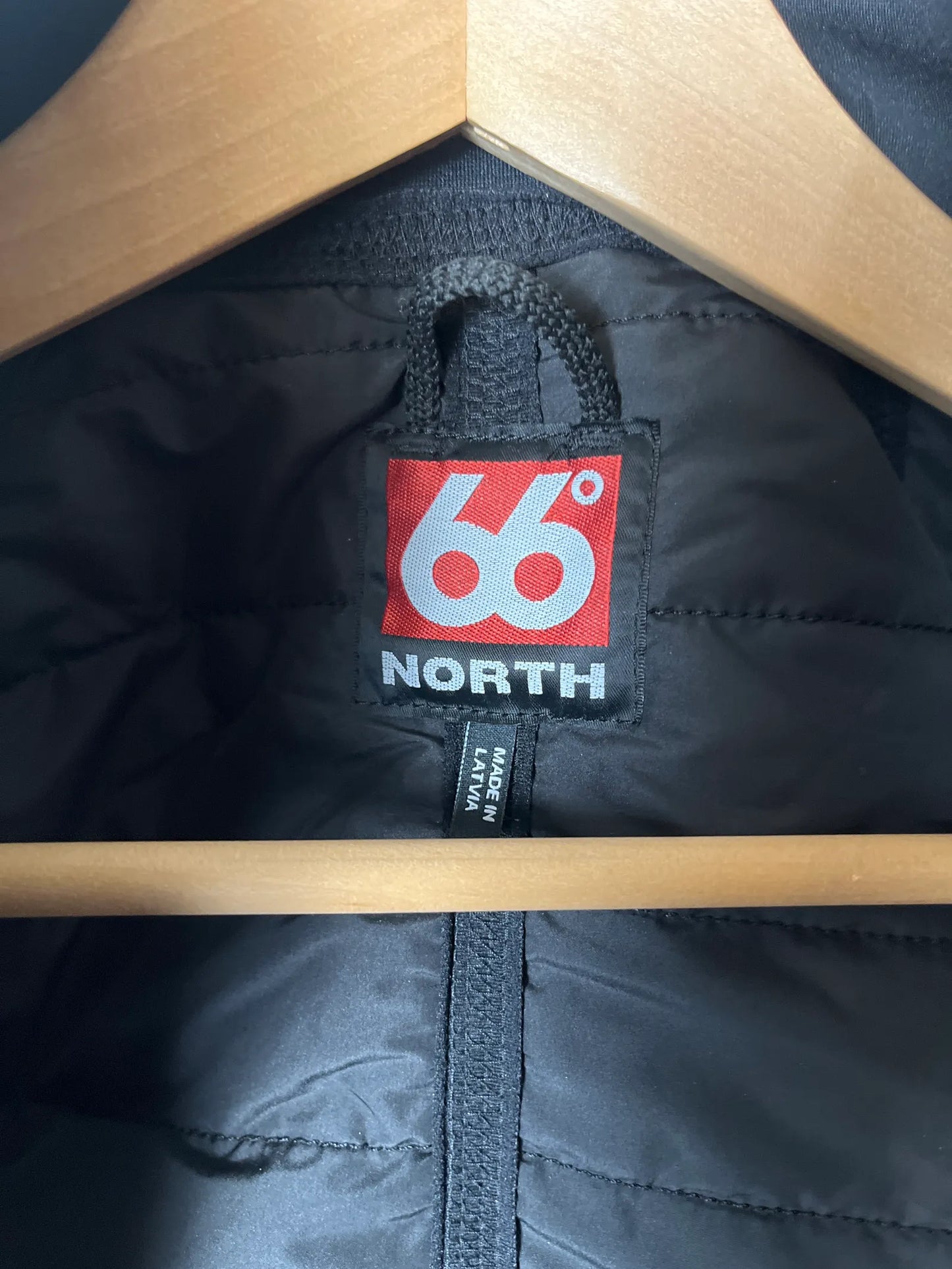 66 North-jacka