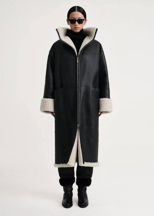 Toteme Signature shearling coa-skinnkappa