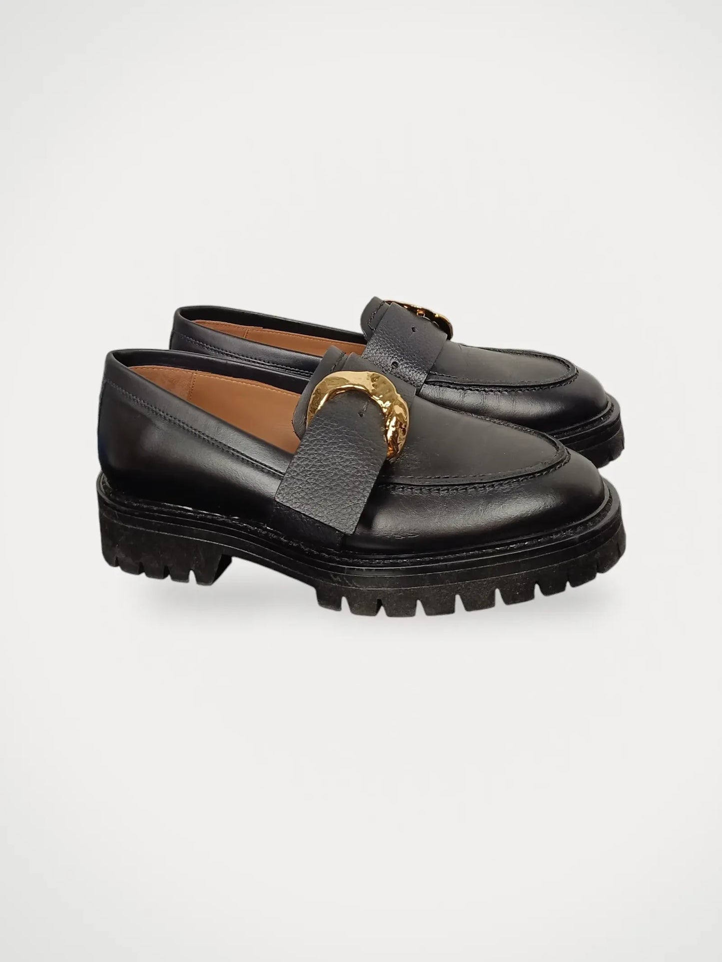 Flattered Stella Black Leather-skinnloafers