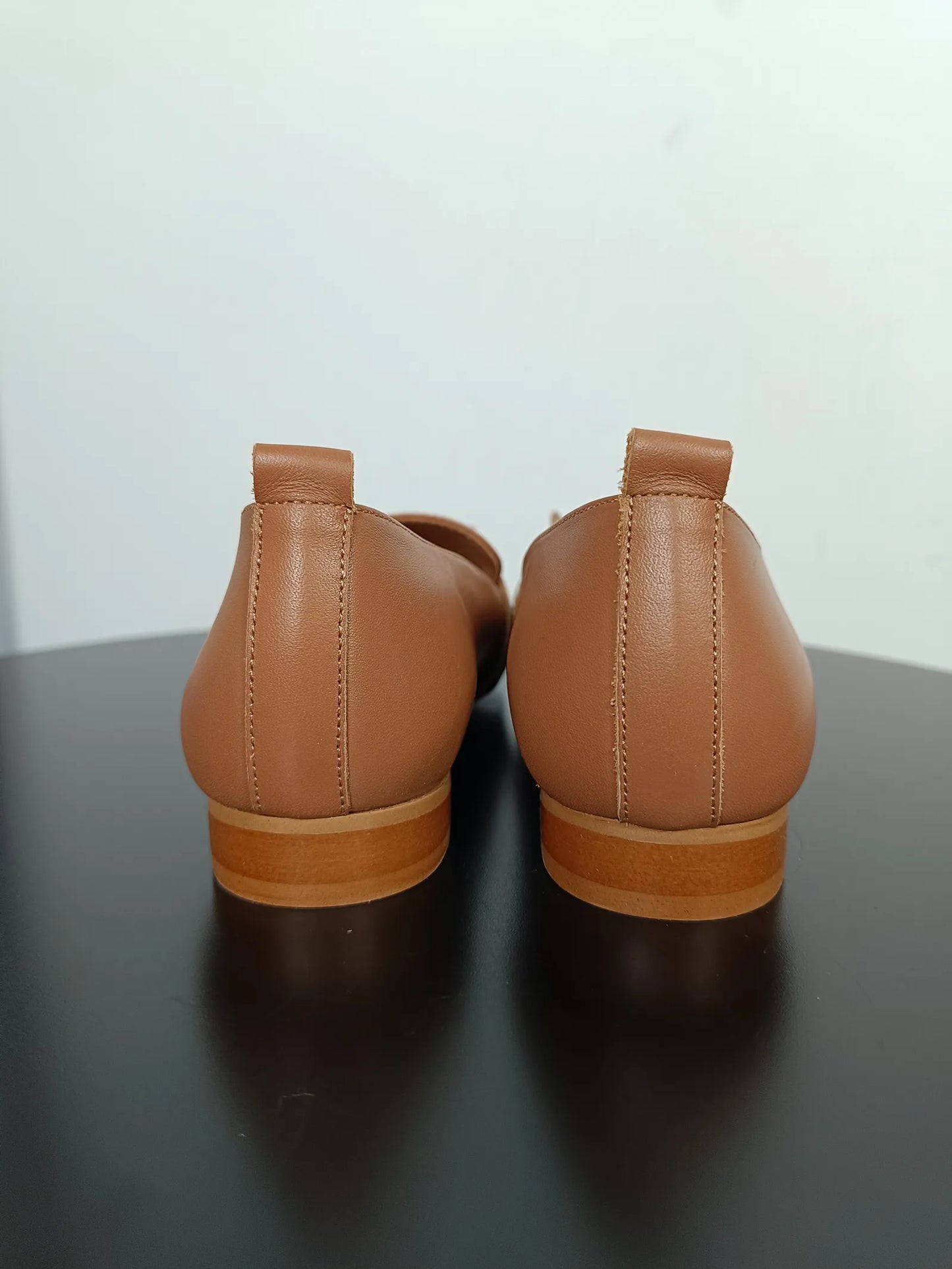 Flattered Ally Cognac Leather-skinnloafers NWOT