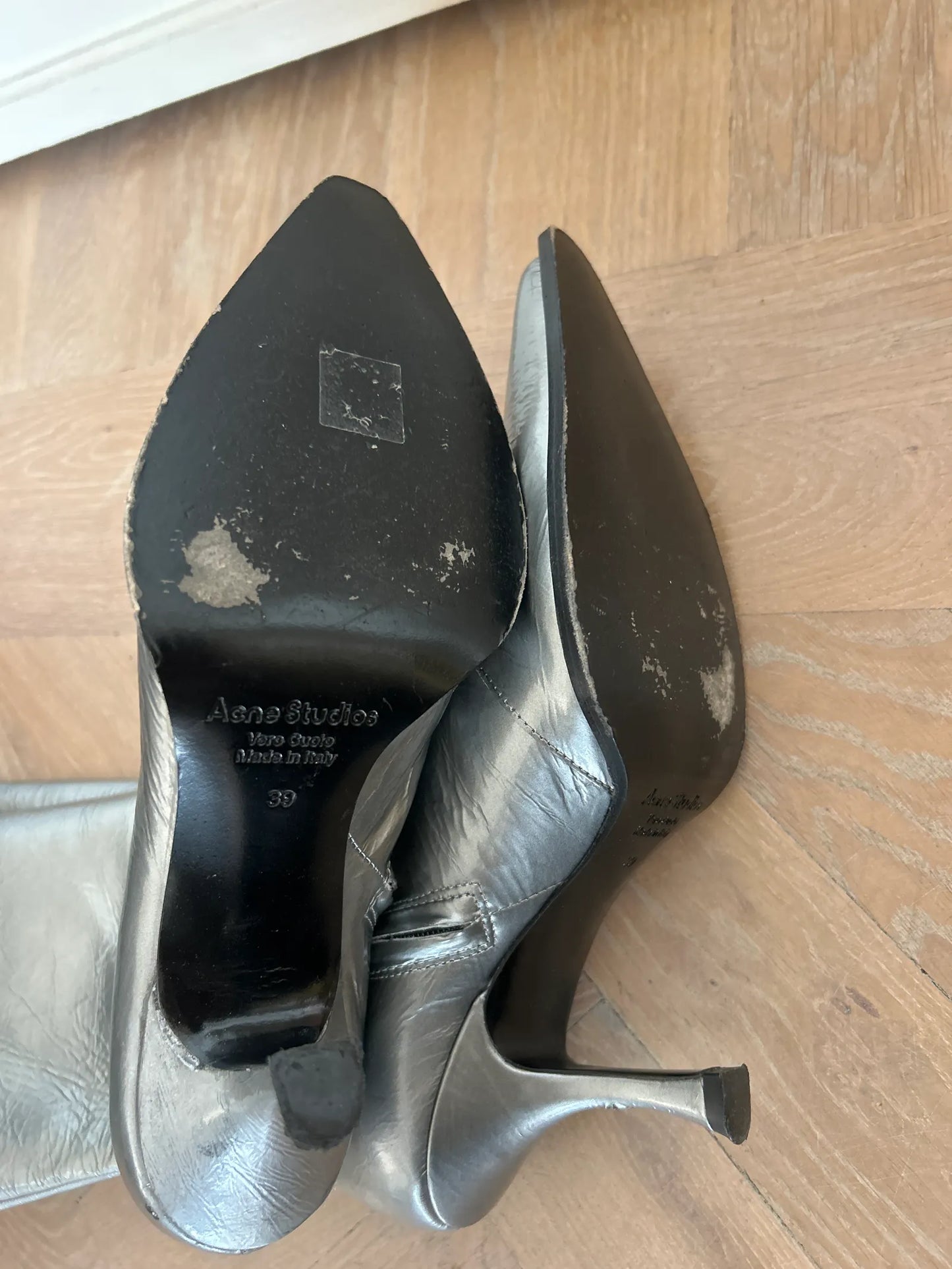 Acne Studios-skinnboots