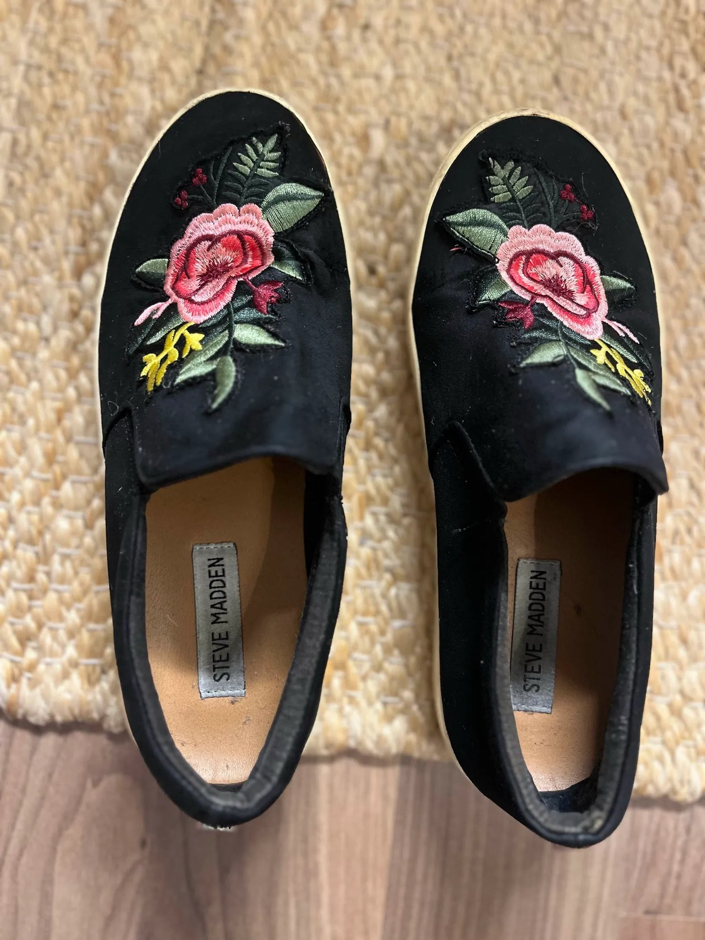 Steve Madden Sneakers