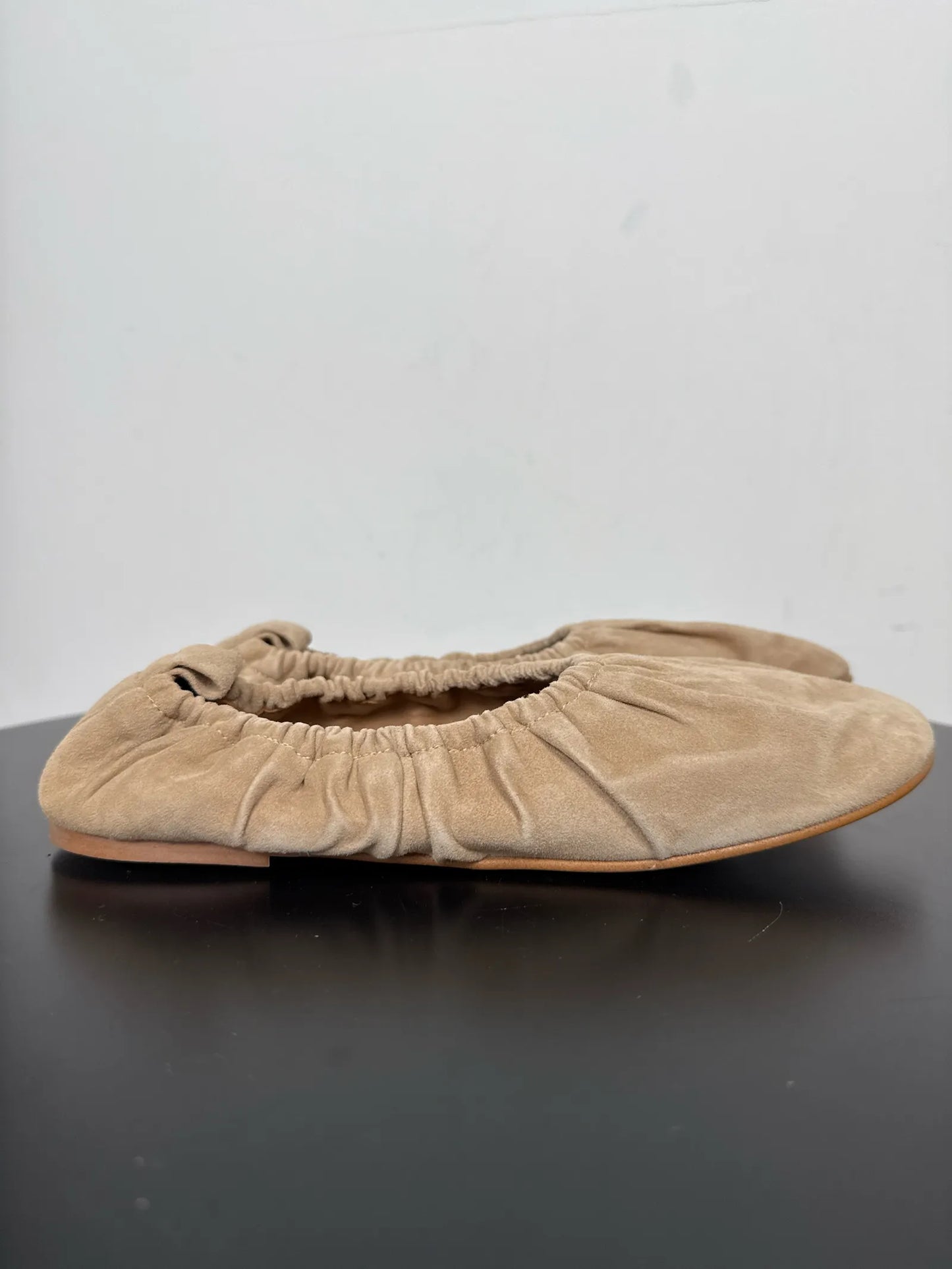 Flattered Paige Sand Suede-ballerinaskor NWT