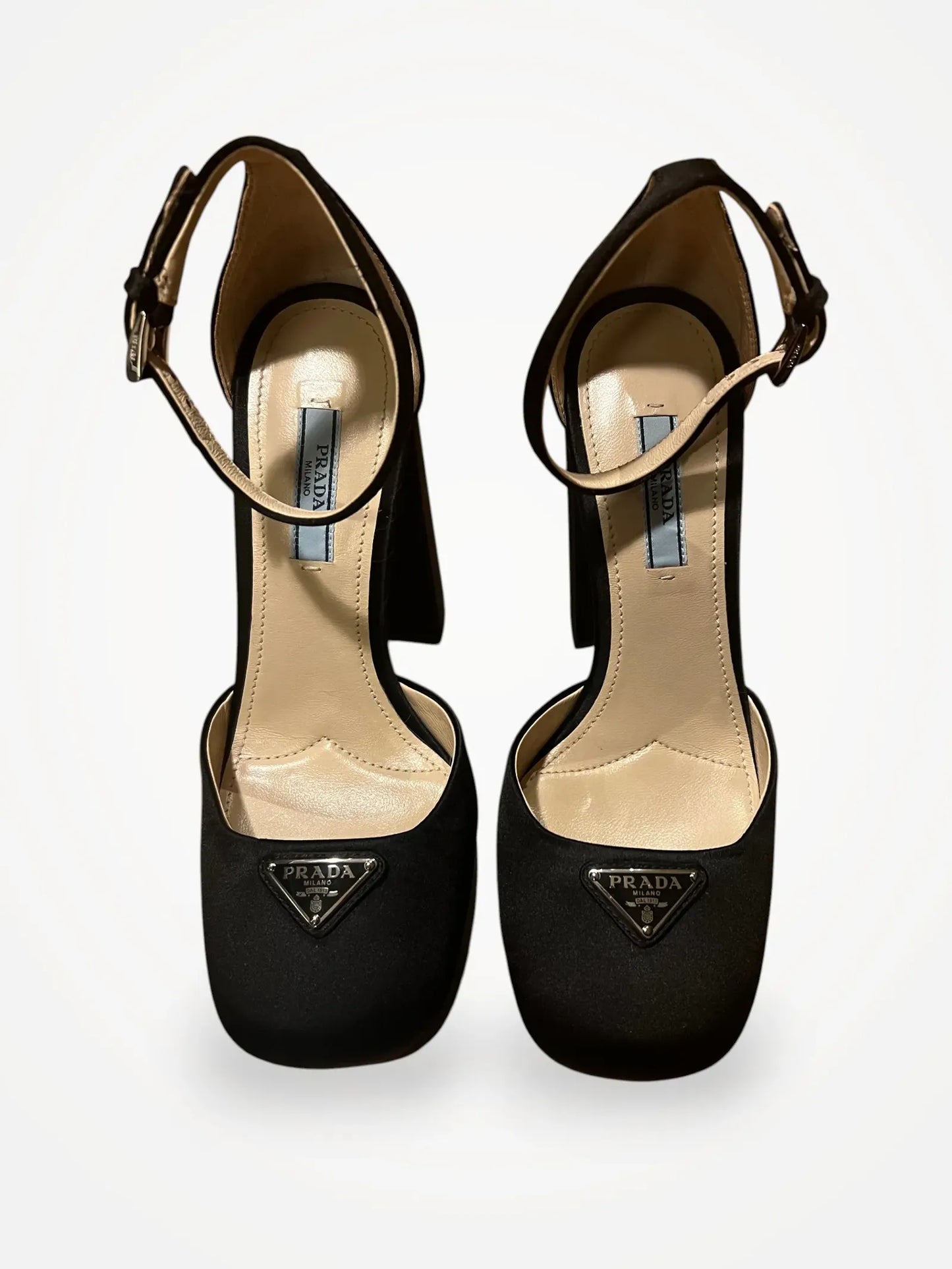 Prada Satin Platform-klackar NWOT