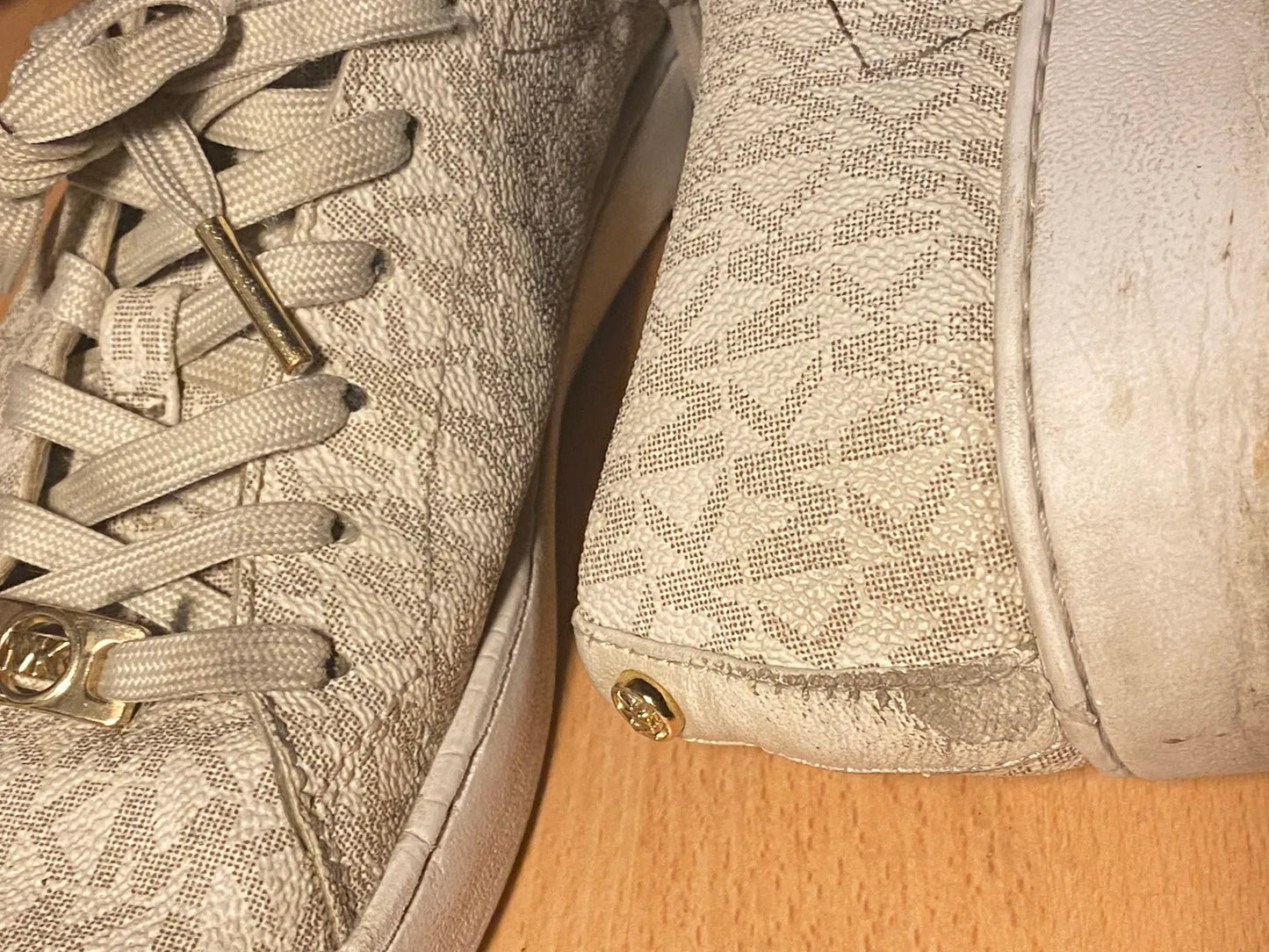 Michael Kors-skinnsneakers