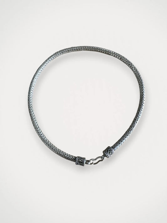 Silver-halsband