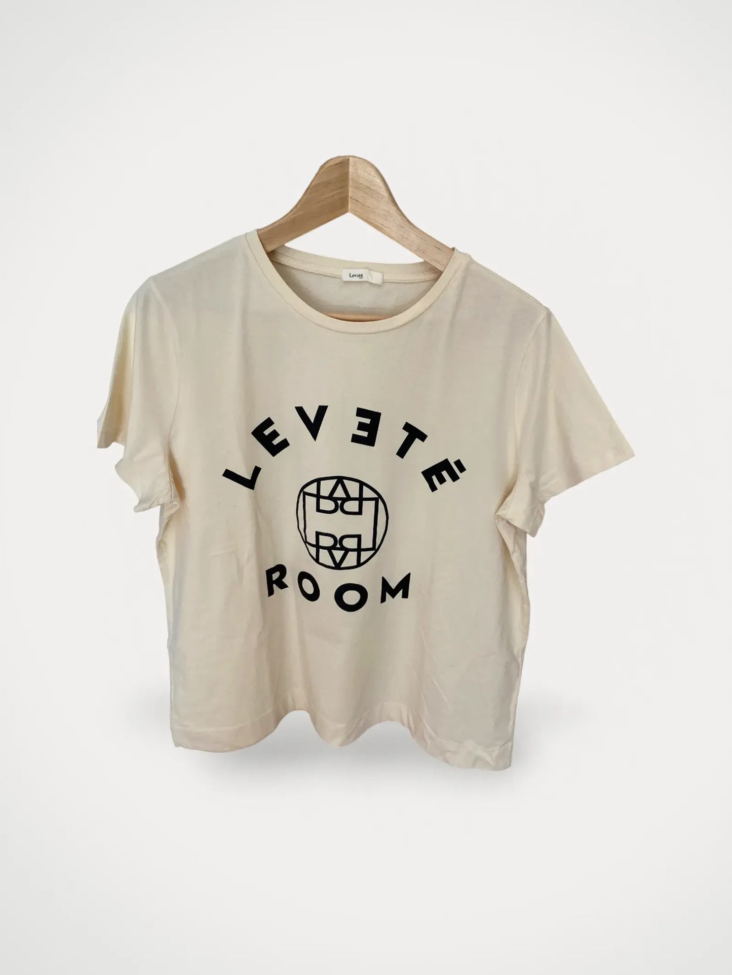 Levete Room-topp NWOT