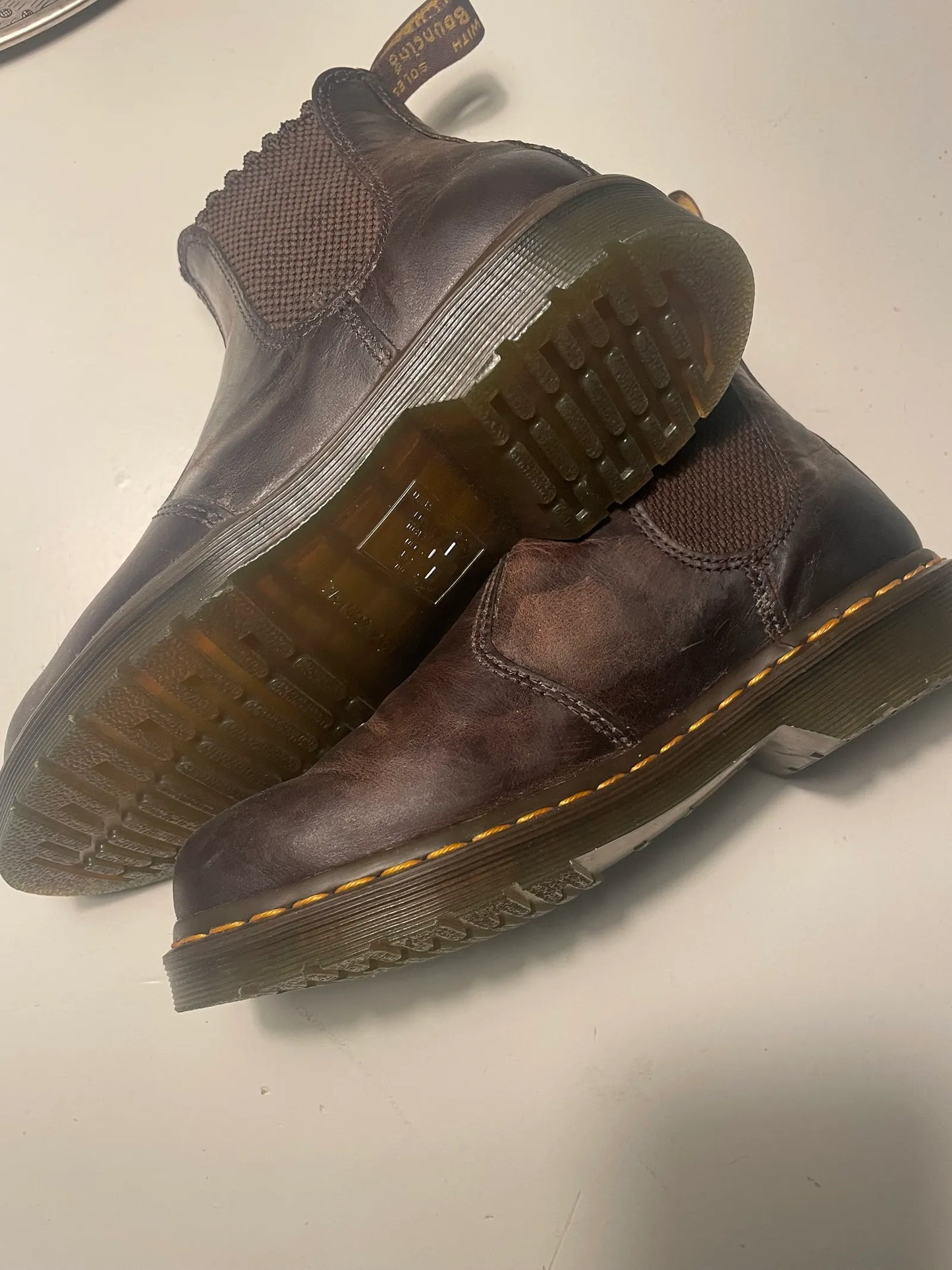 Dr. Martens Chelsea-skinnboots