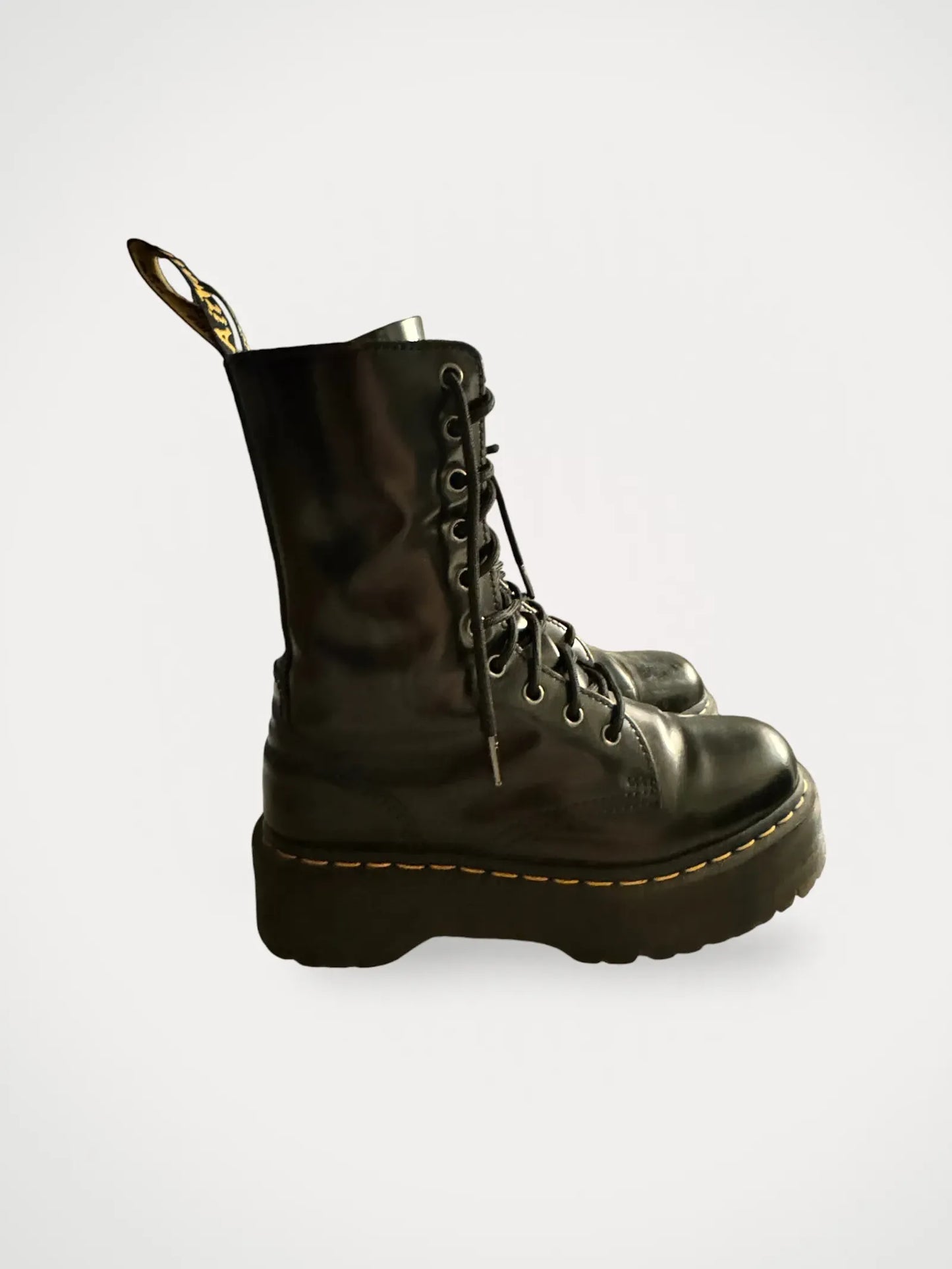 Dr. Martens Jadon Hi Black Polished Smooth-skinnboots