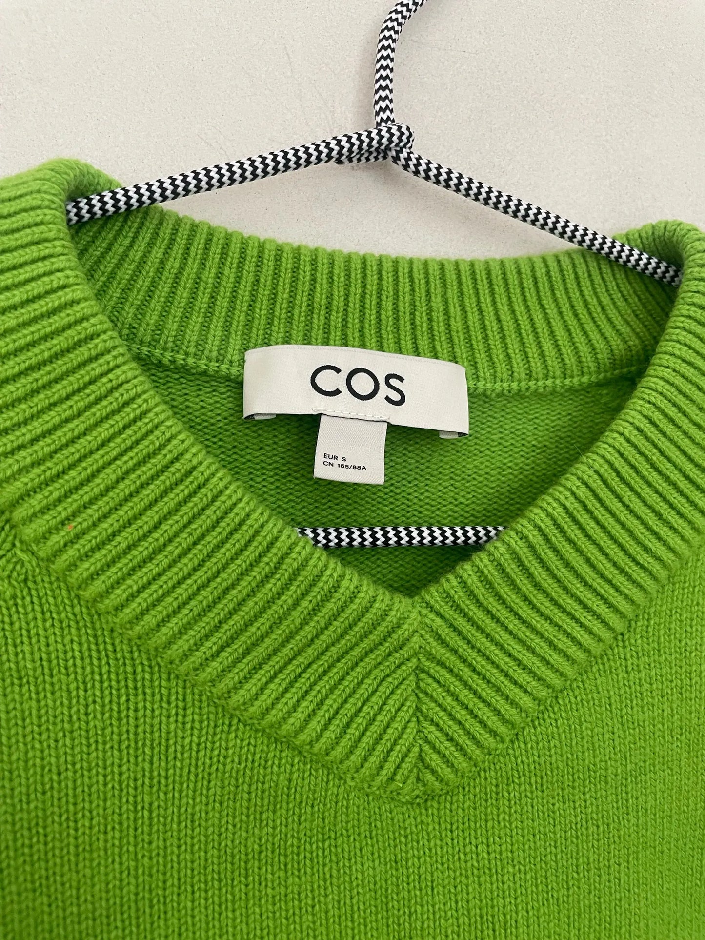 Cos Cropped V Wool-ulltröja