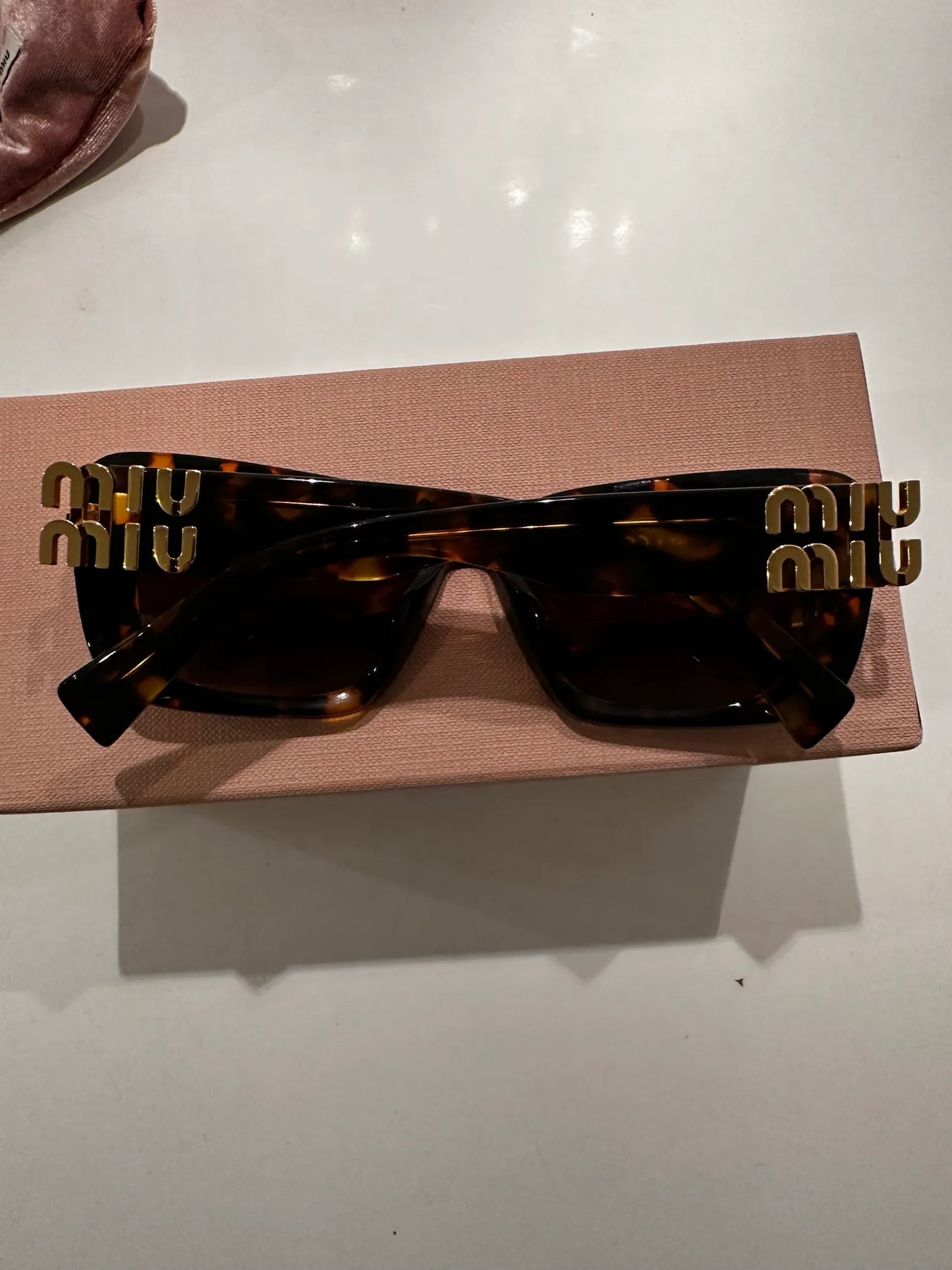 Miu Miu Mu 07ys Sunglasses