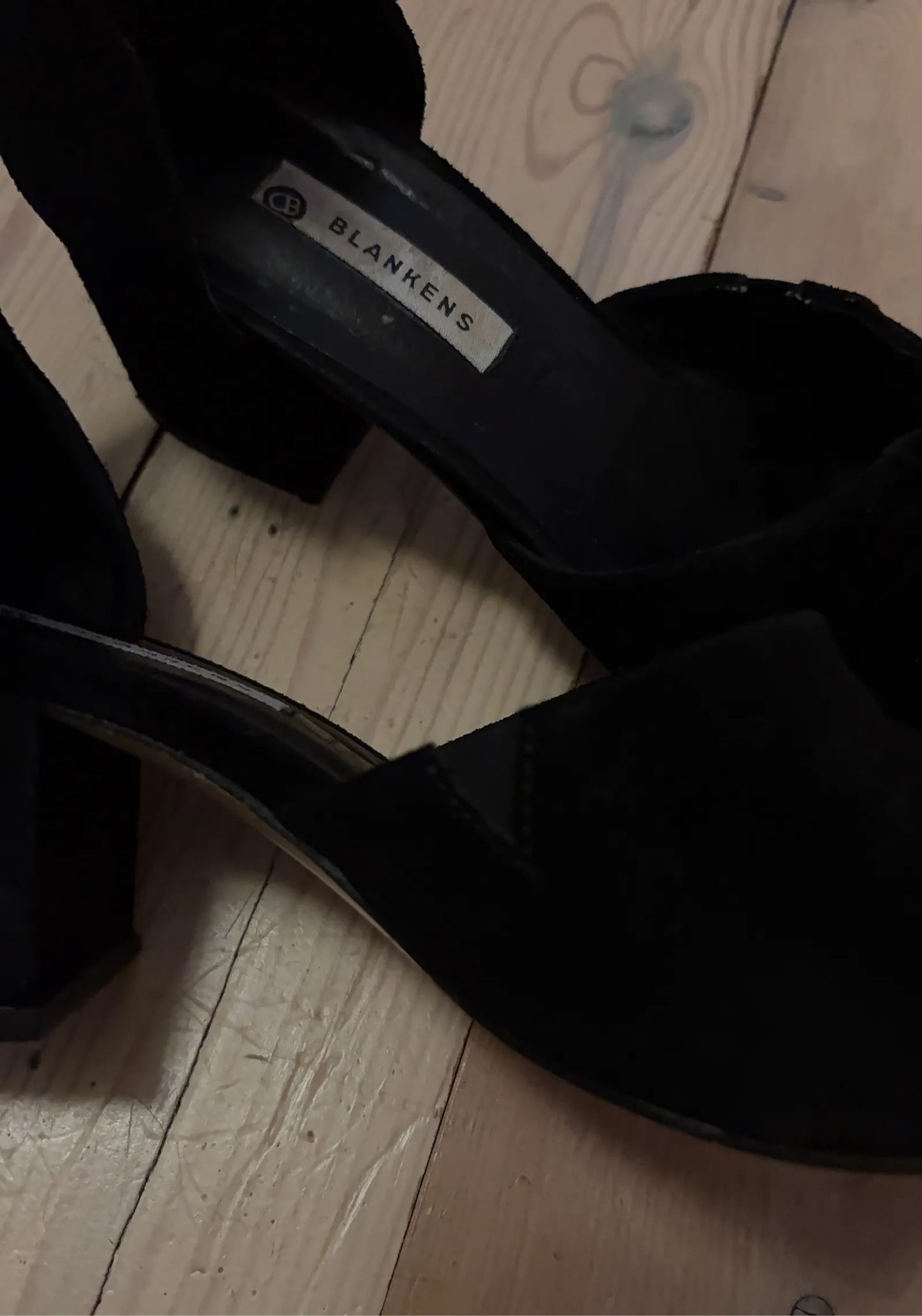 Blankens The Riverside Suede Heels