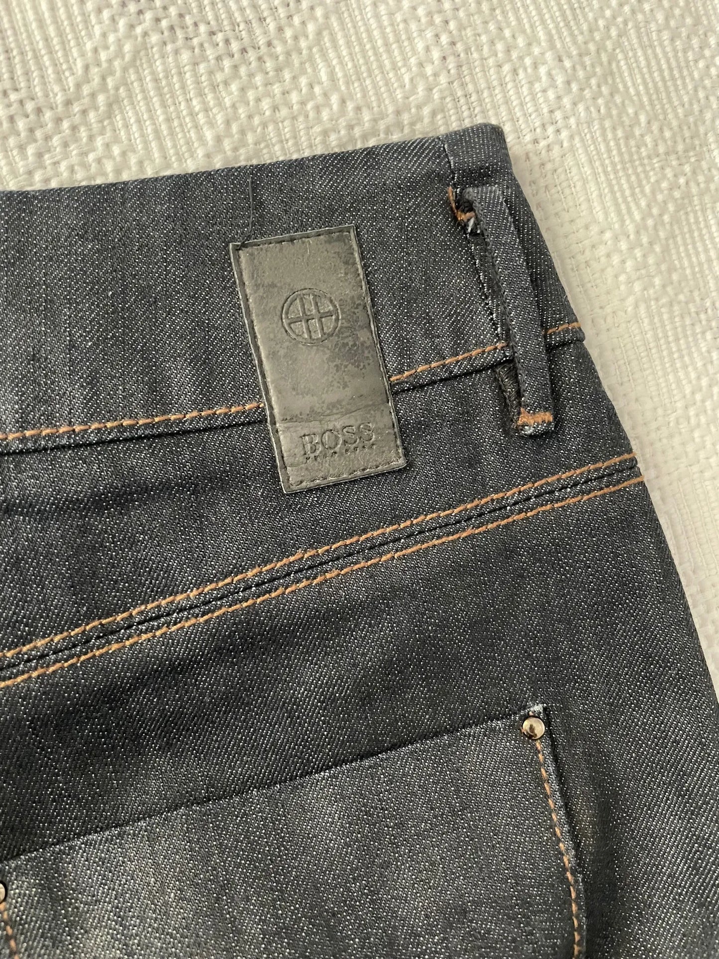 Hugo Boss-kjol NWOT