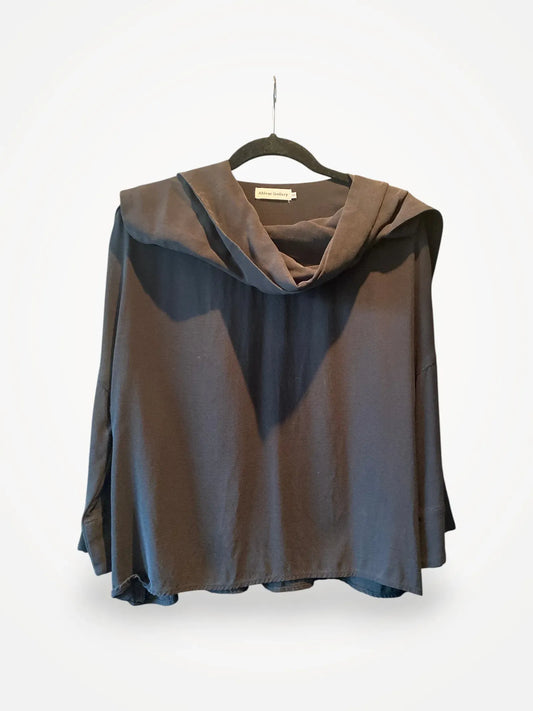 Ahlvar Gallery Blouse