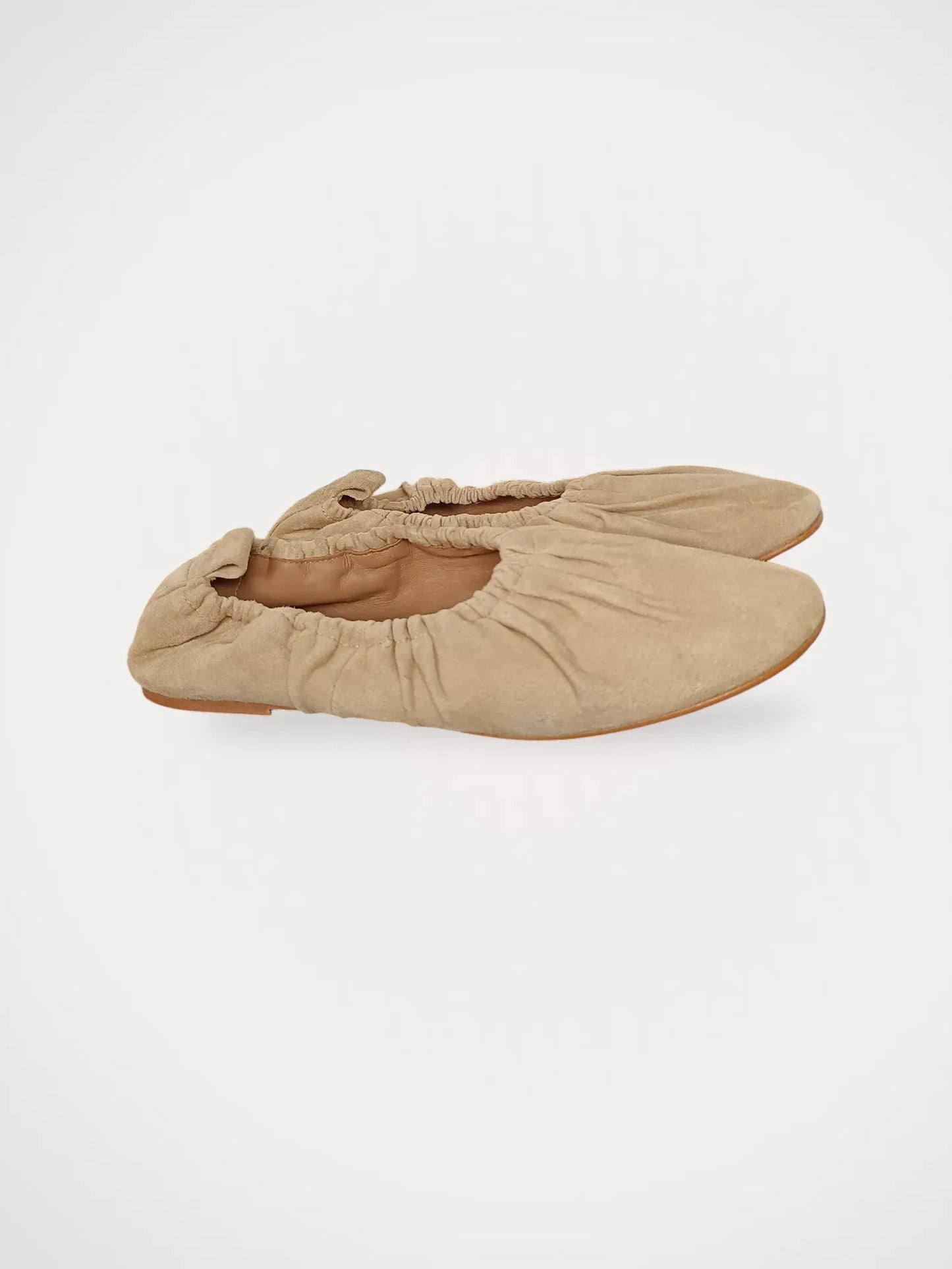 Flattered Paige Sand Suede-ballerinaskor