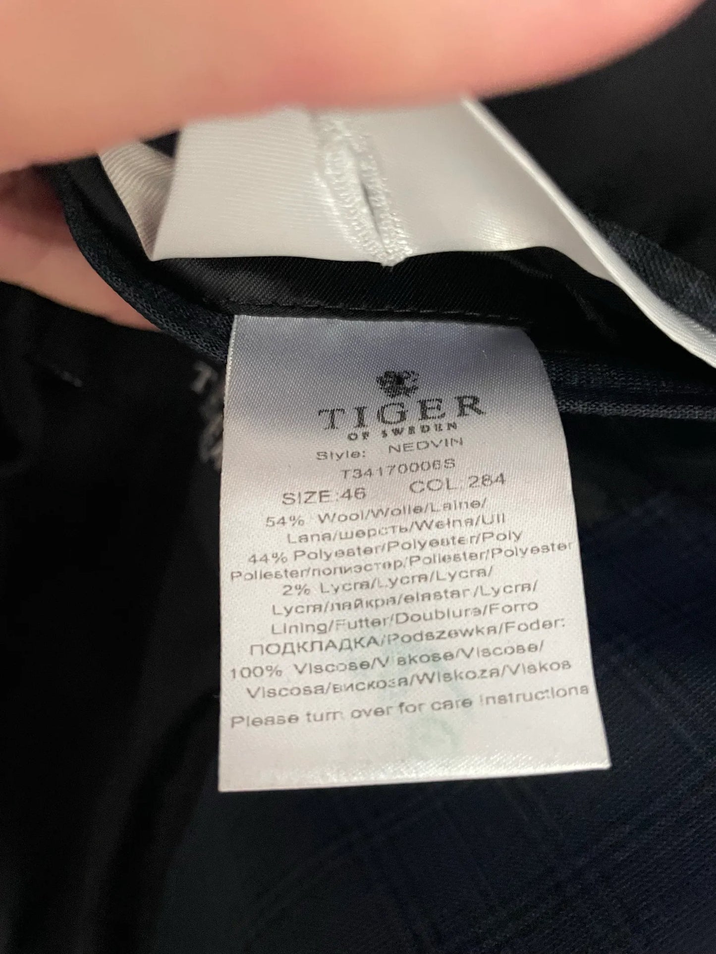 Tiger of Sweden Nedvin Suit