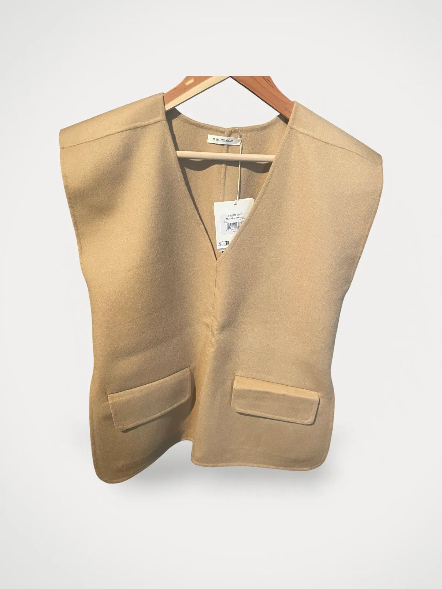 By Malene Birger Cilia Vest