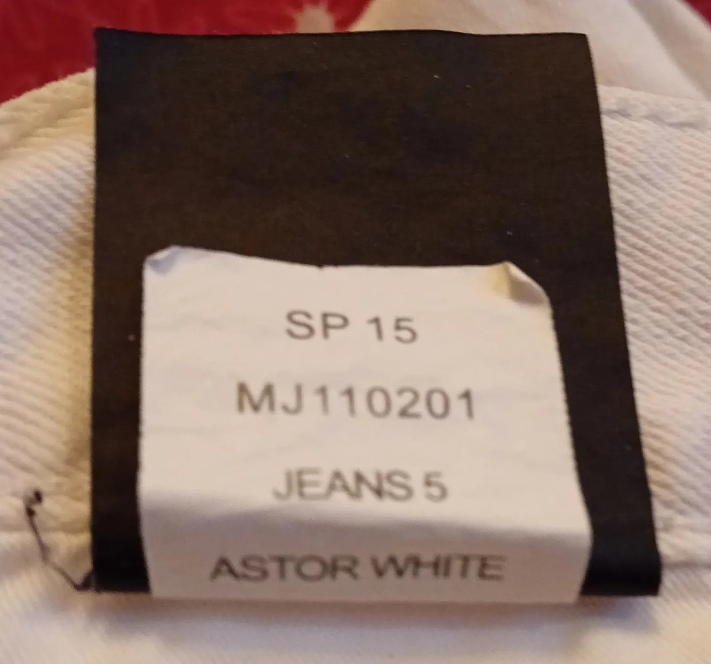 BLK DNM Blk 5. Astor White-jeans