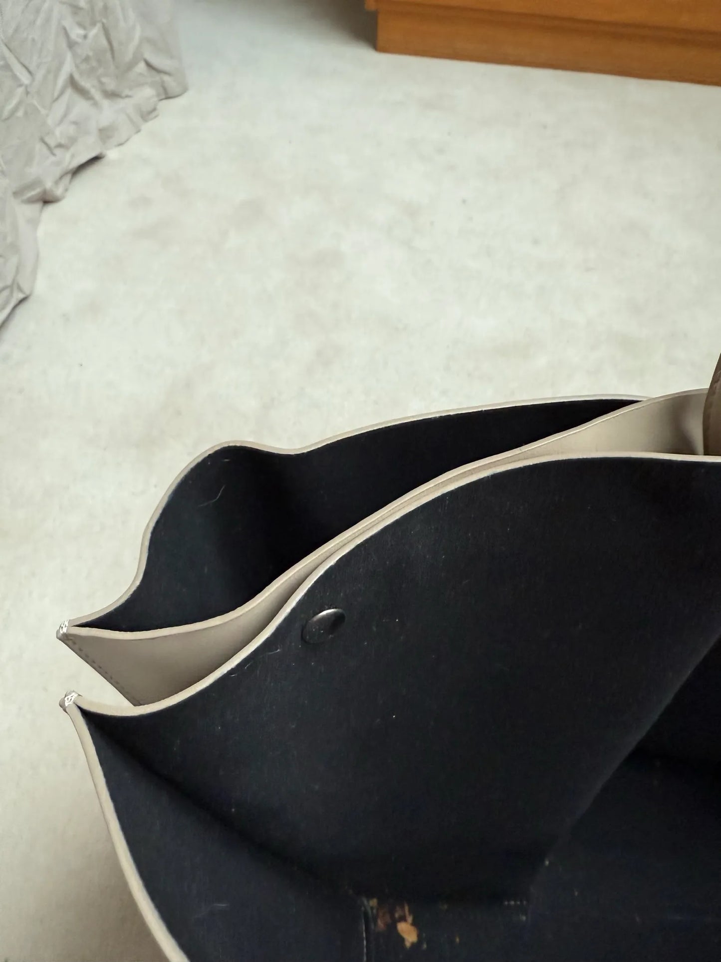 Erika Cavallini-skinnhandväska