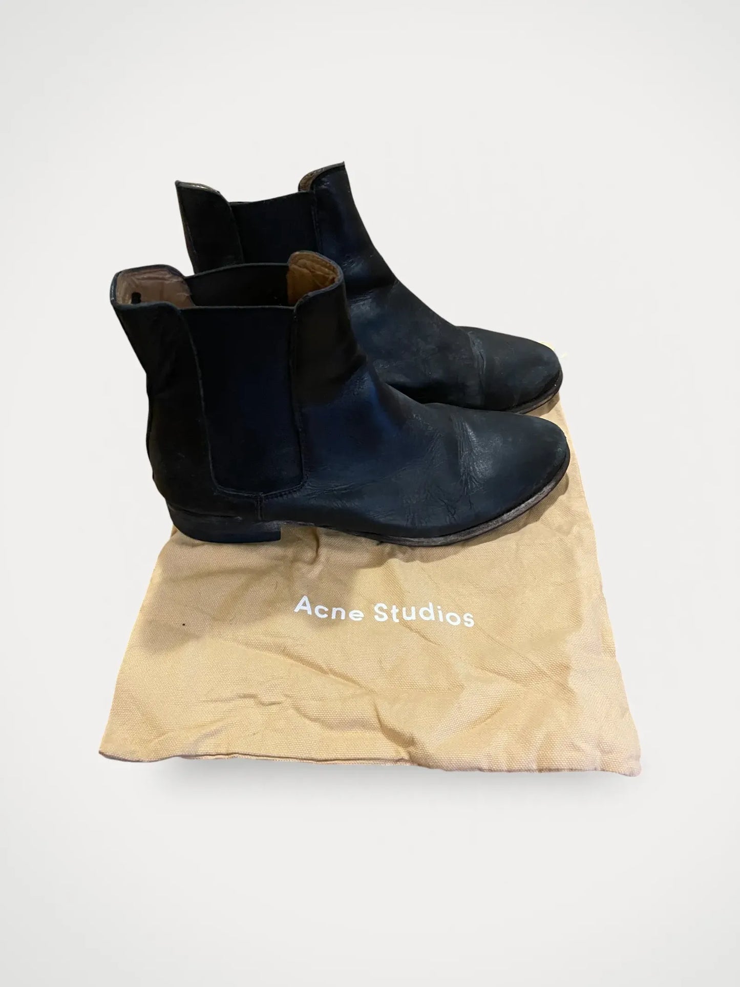 Acne Studios-skinnboots